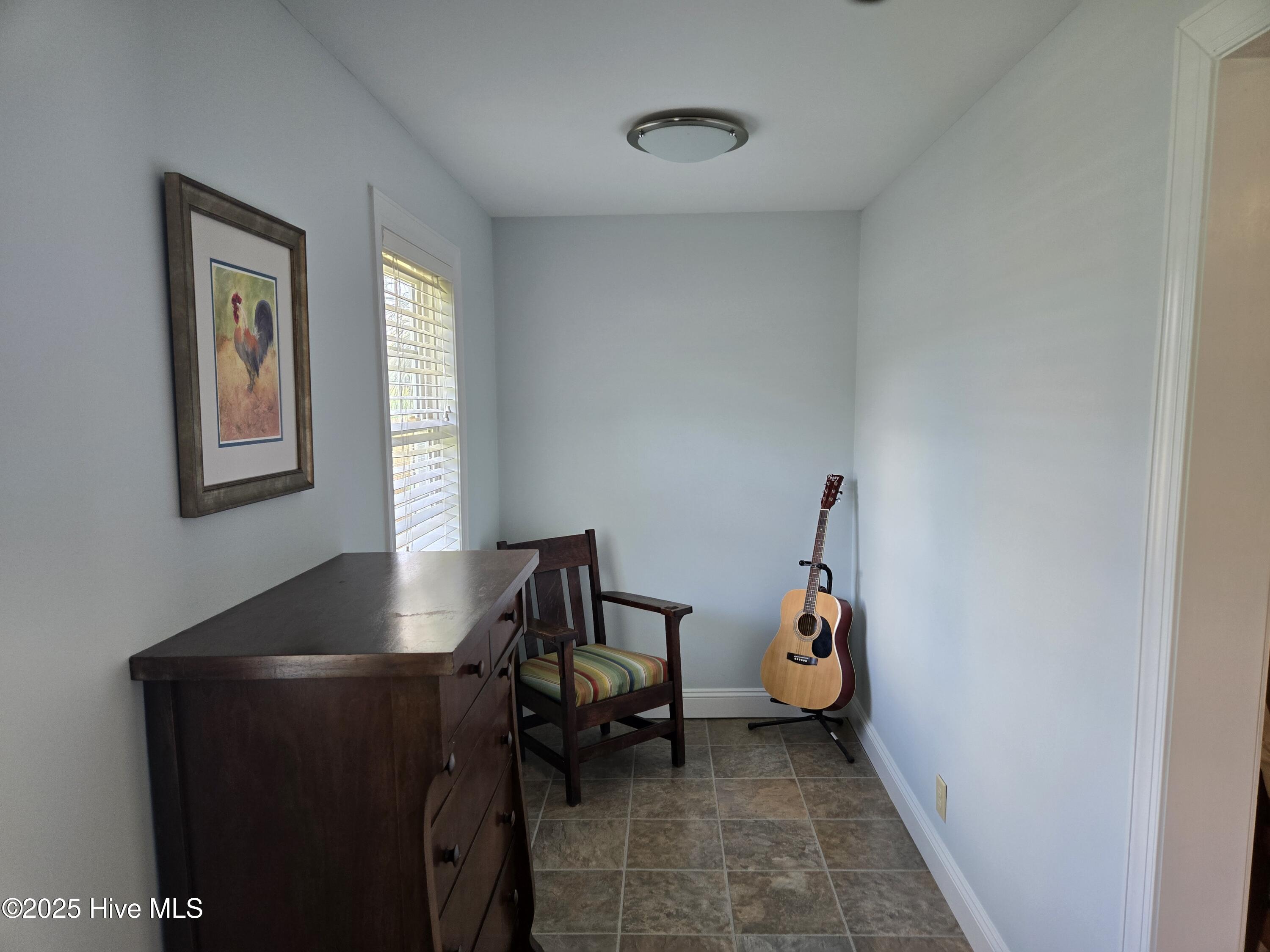 100517871 | Photo 19