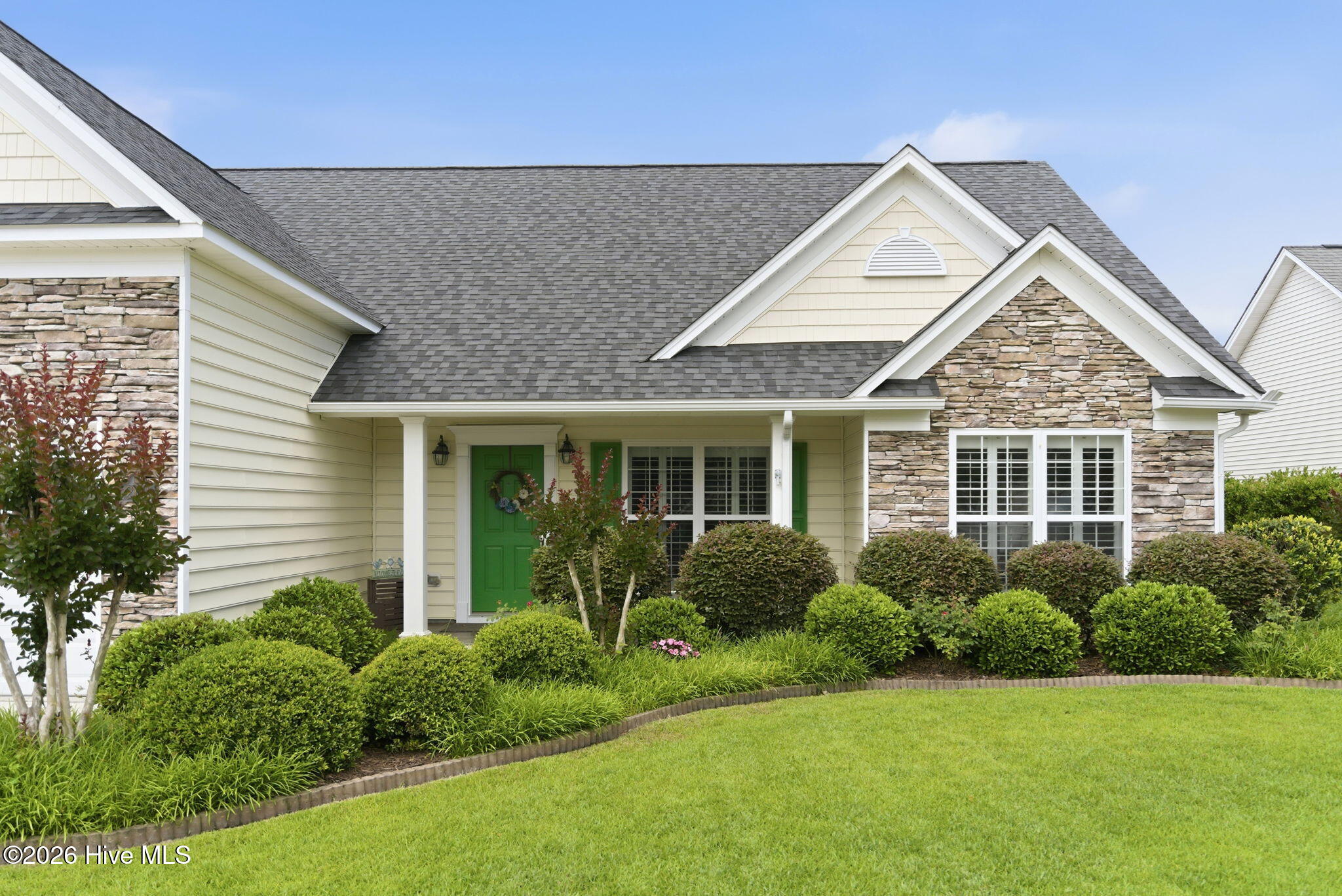 206 Heartwood Drive, Hampstead, NC 28443 Listing Photo  8