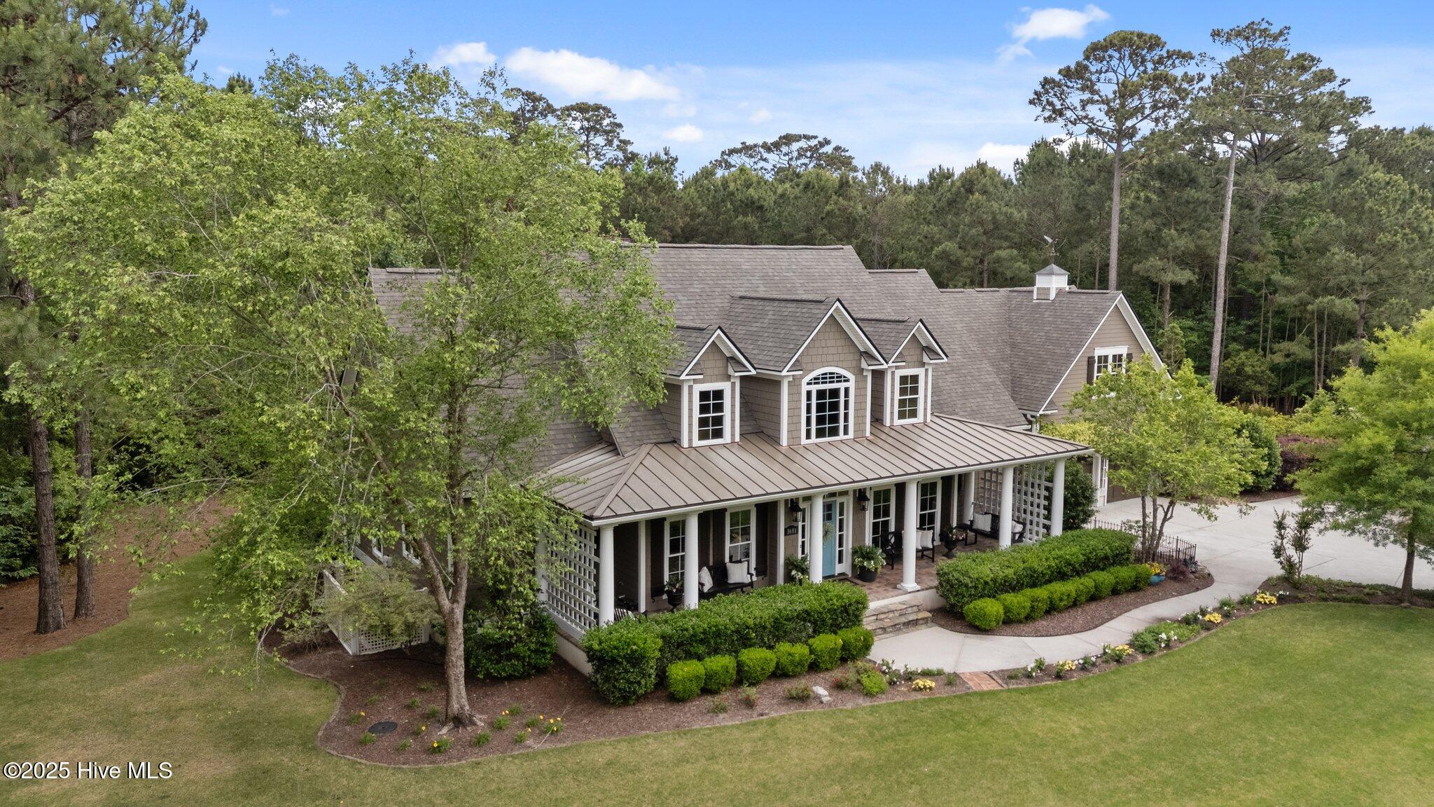 100565962 | Photo 10