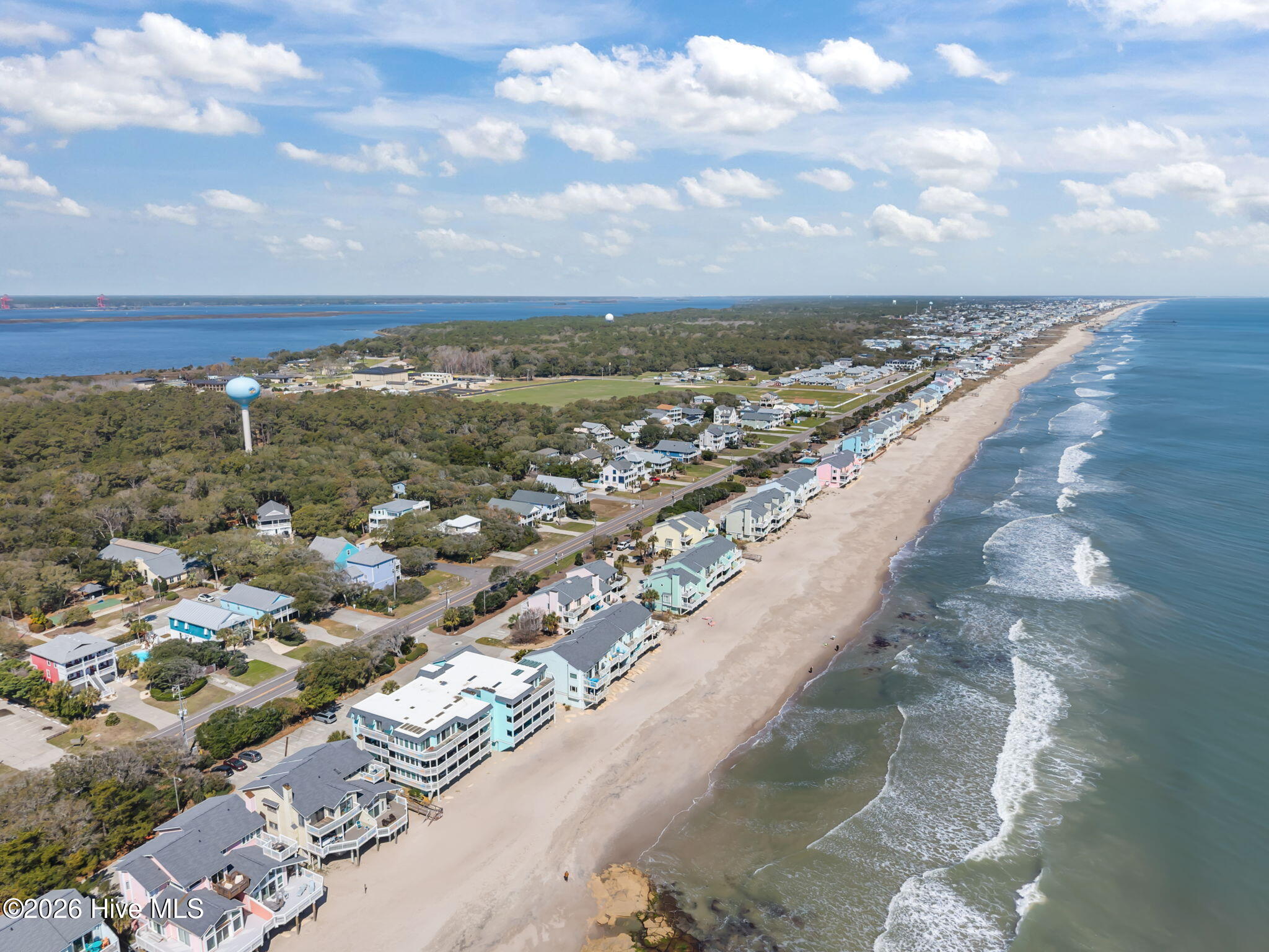 100563786 | Photo 54