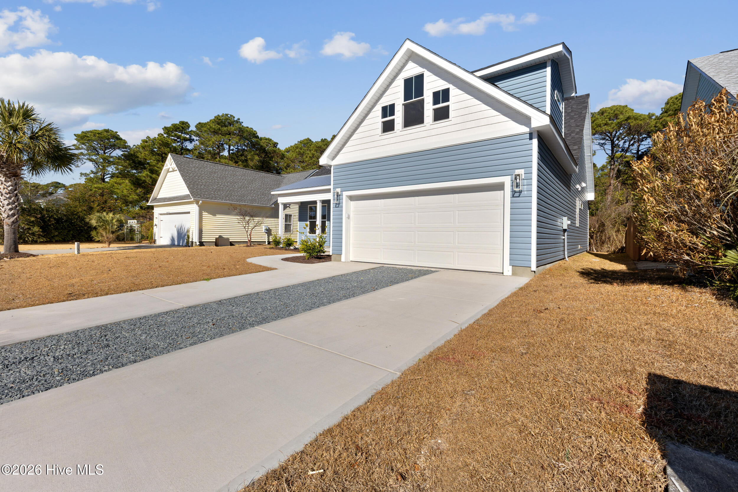 100549765 | Photo 23