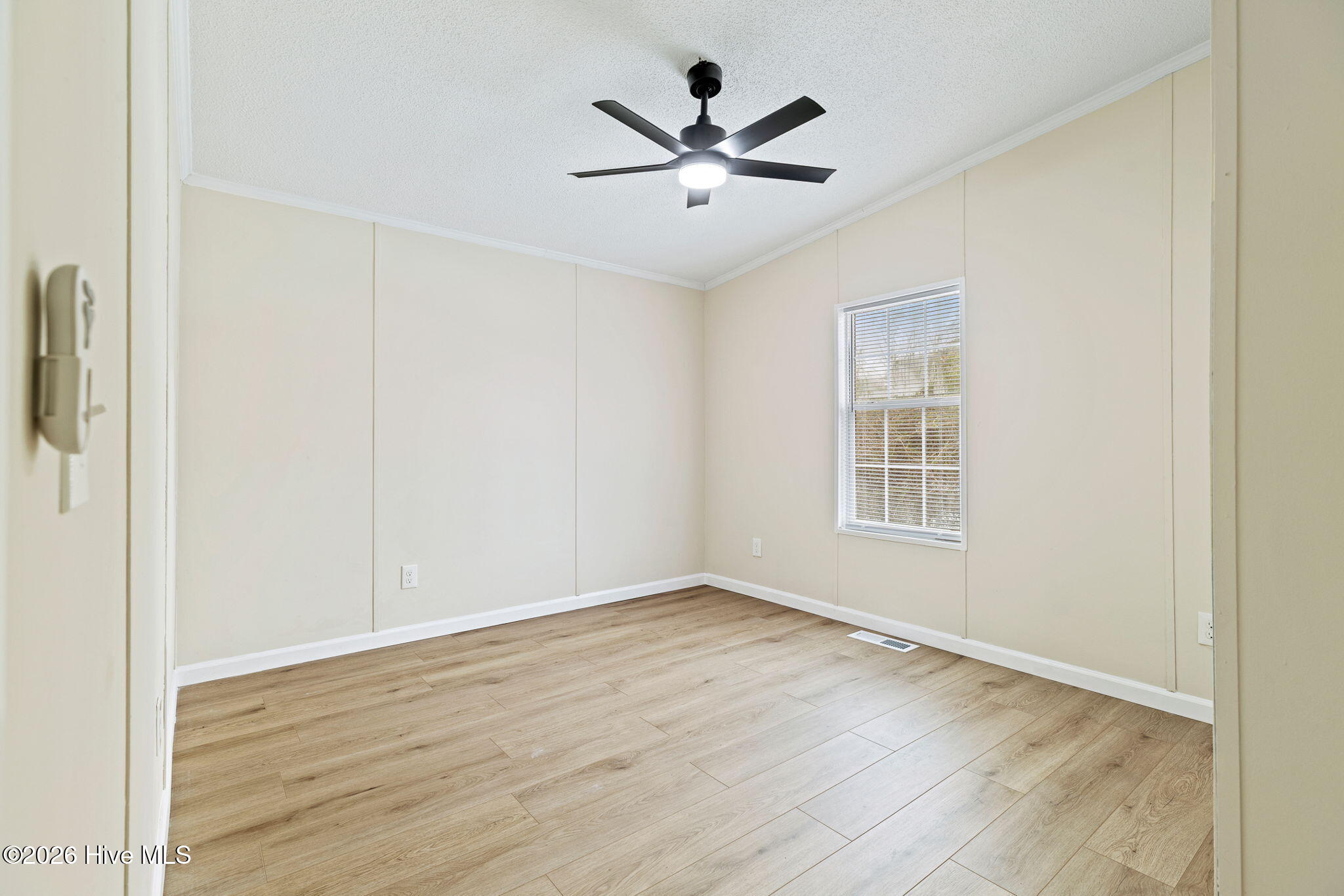 100552963 | Photo 31