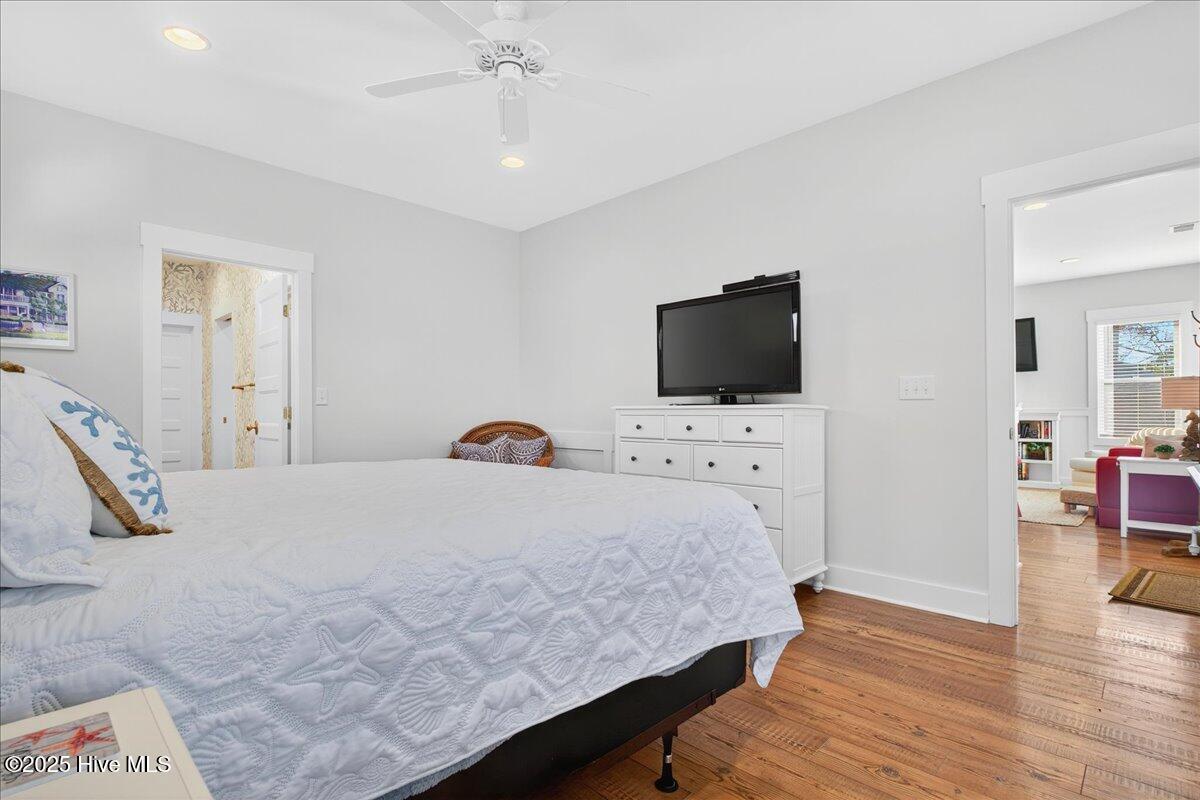 100541431 | Photo 30