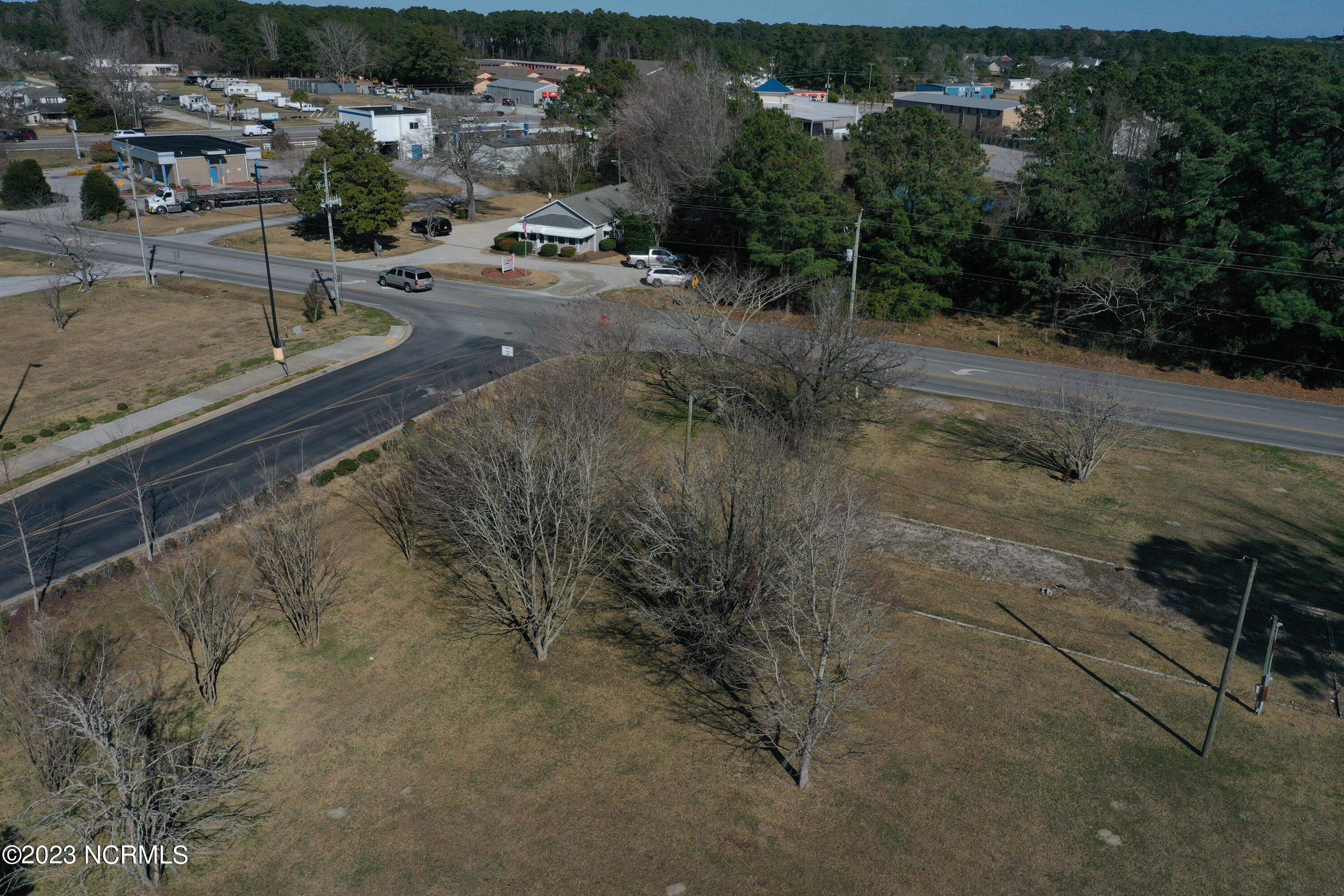 1124 &1128 Hammock Beach Road,Swansboro