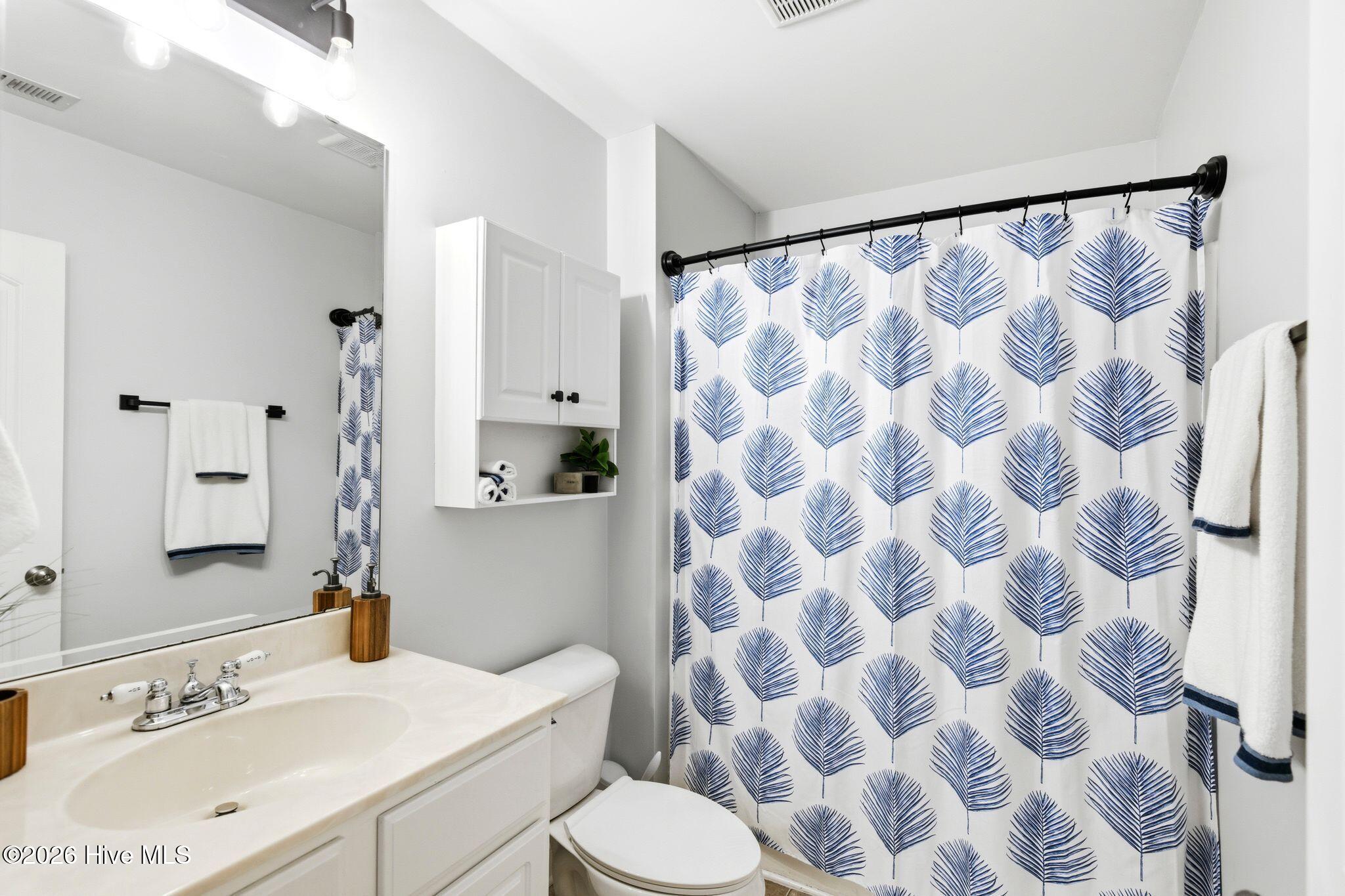 100566118 | Photo 29