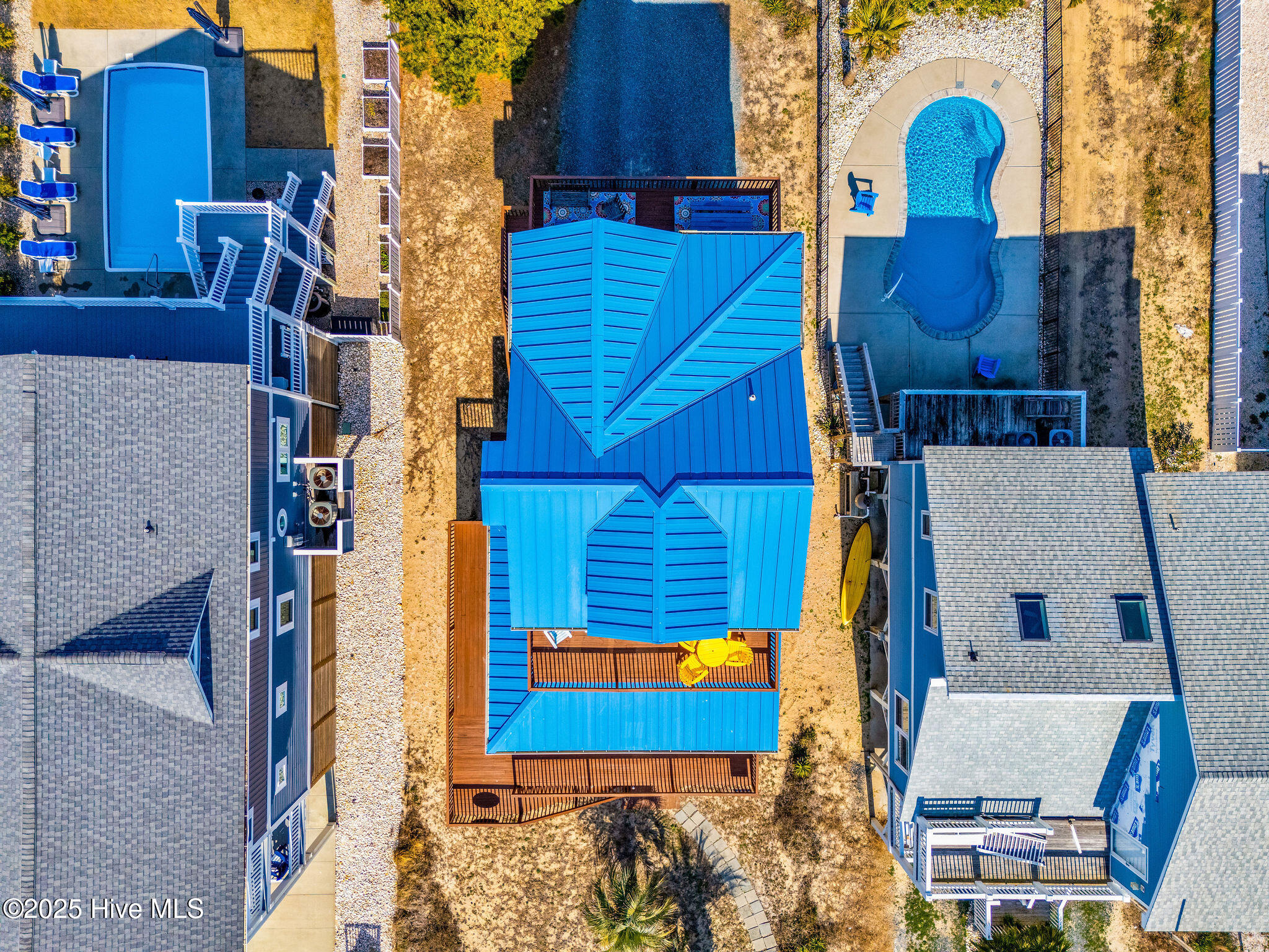 100529088 | Photo 64