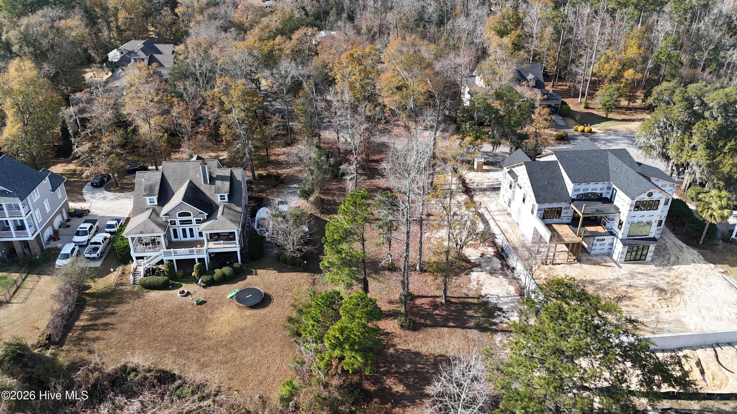 100546678 | Photo 19