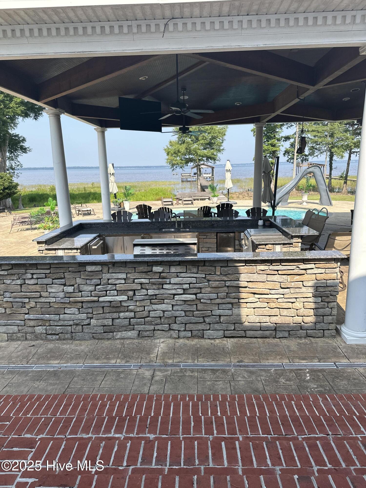 Homes for sale in Lake Waccamaw, NC | 2270 Bella Coola Rd, Lake Waccamaw, NC 28450 | MLS# 100514130