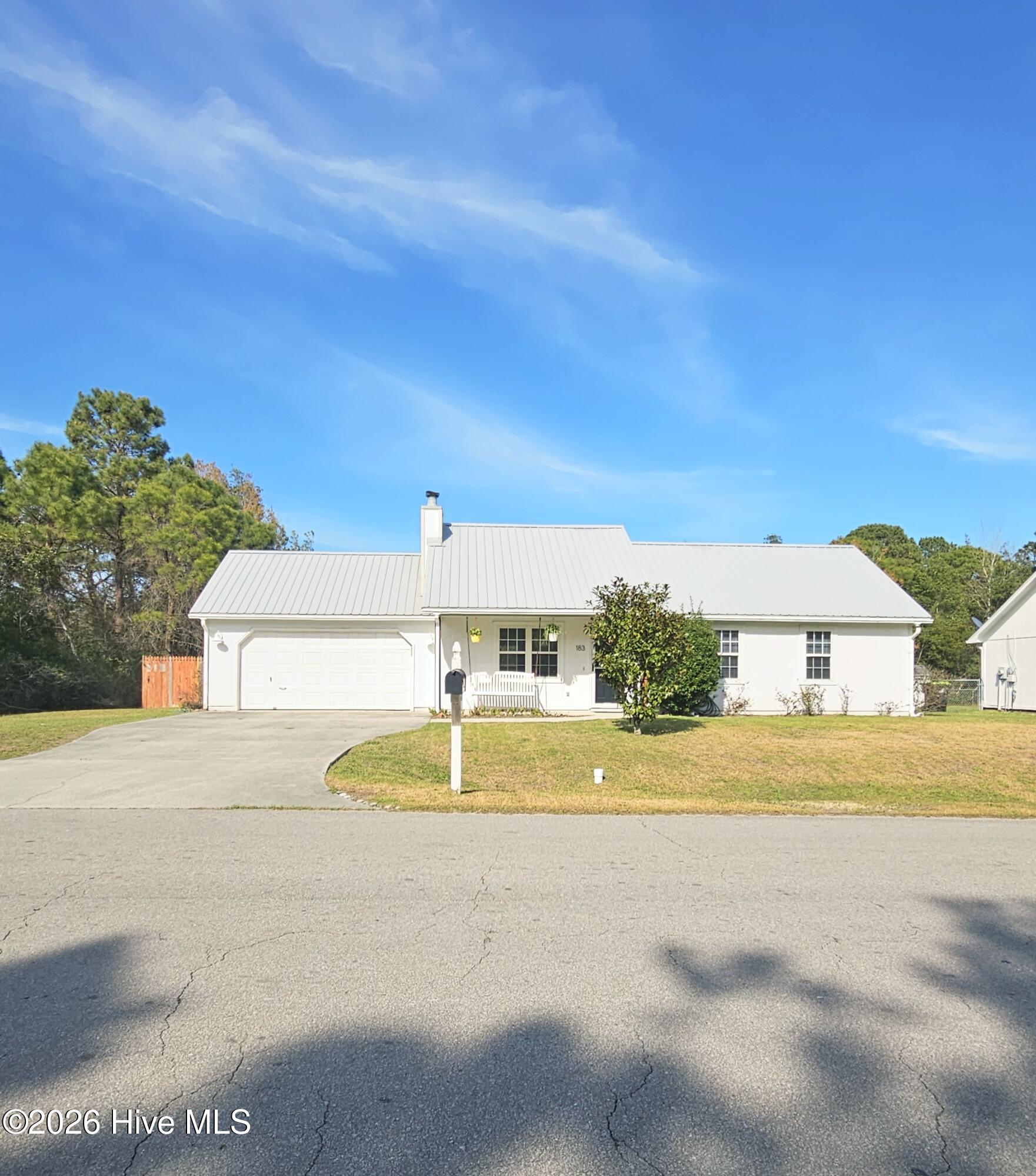 100561443 | Photo 22