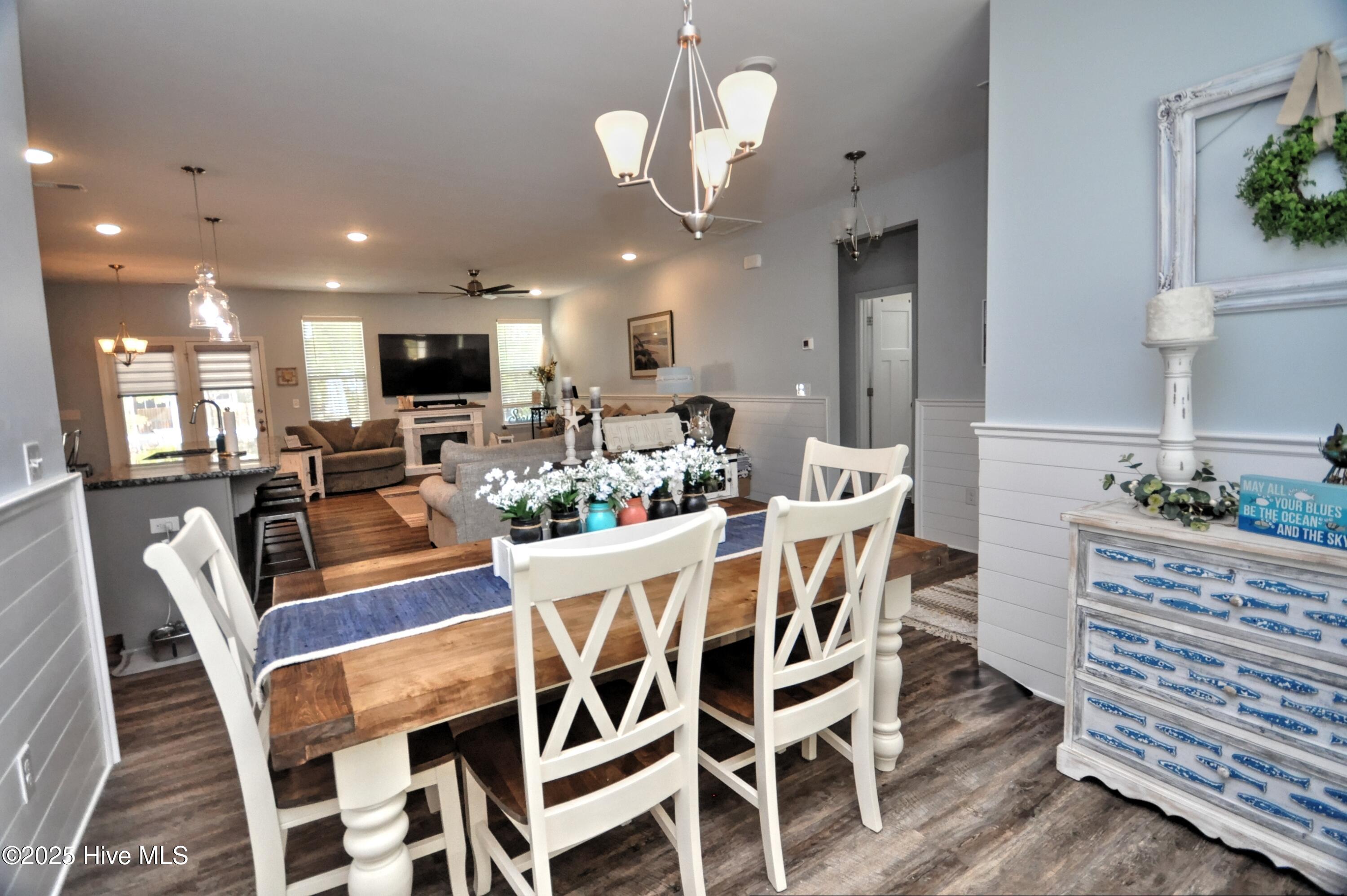 100541962 | Photo 10