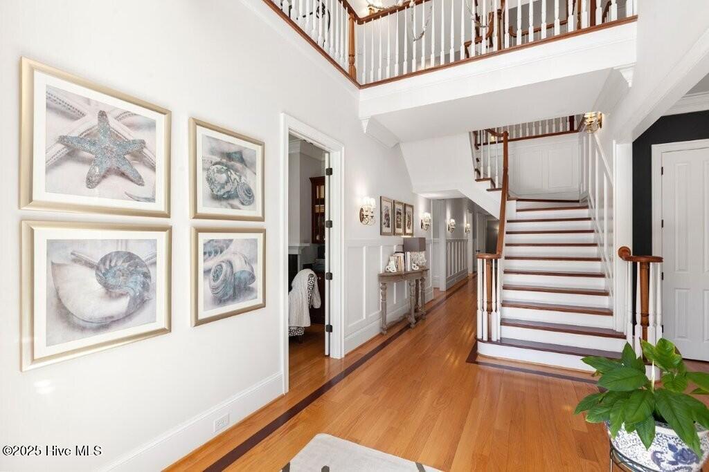 100553124 | Photo 12