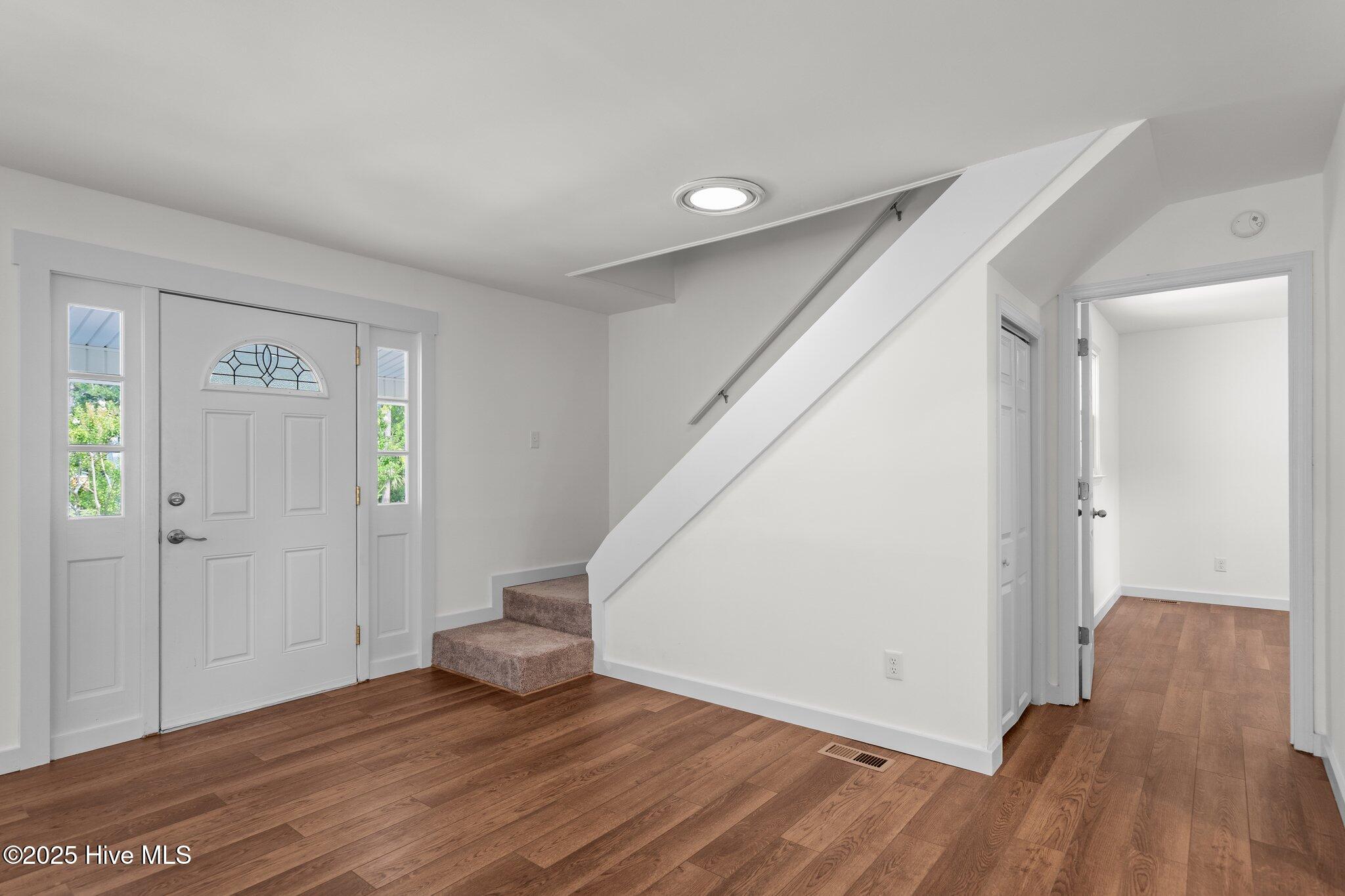 108 NW 29th Street, Oak Island, NC, 28465