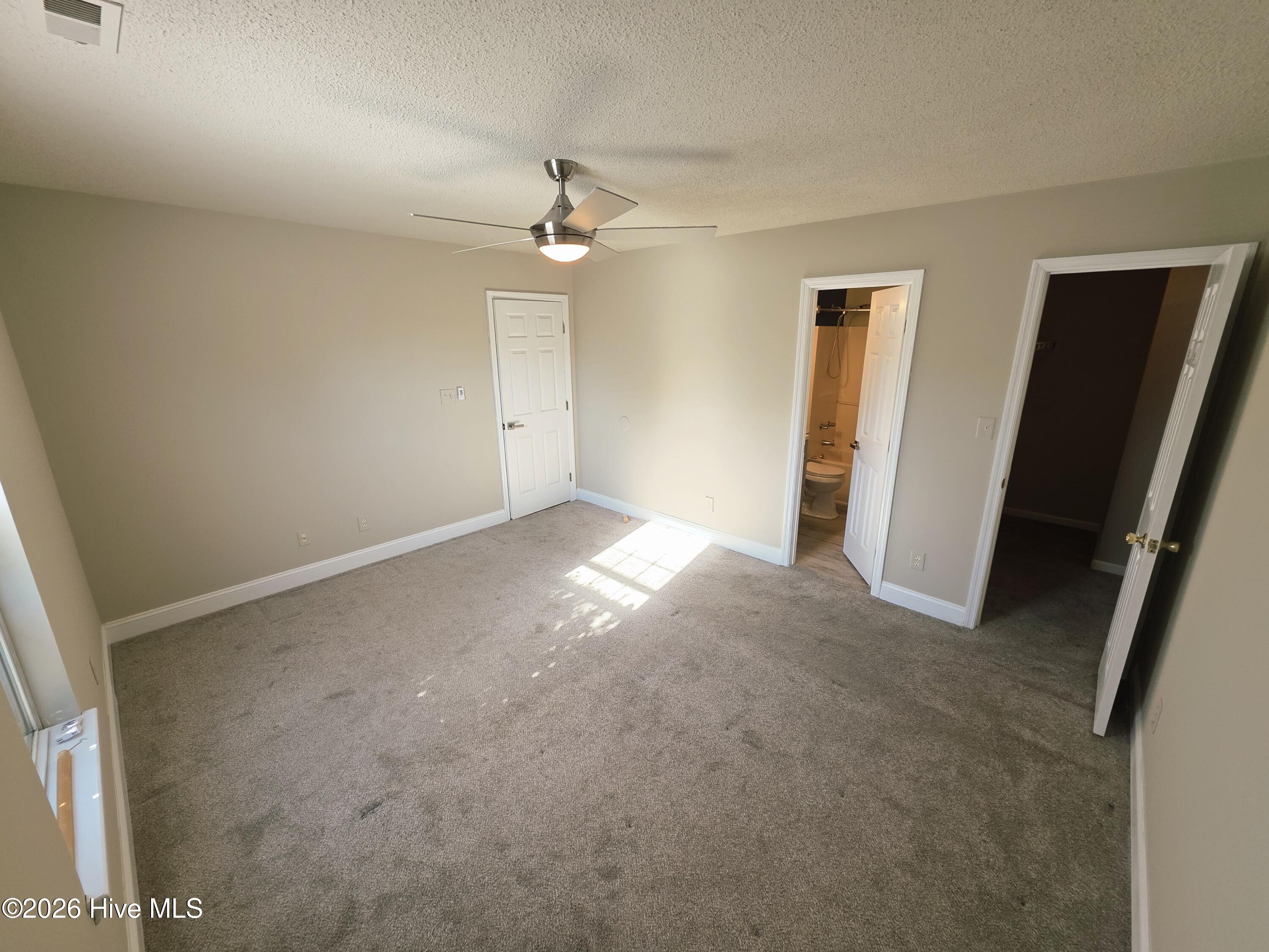 100551263 | Photo 10