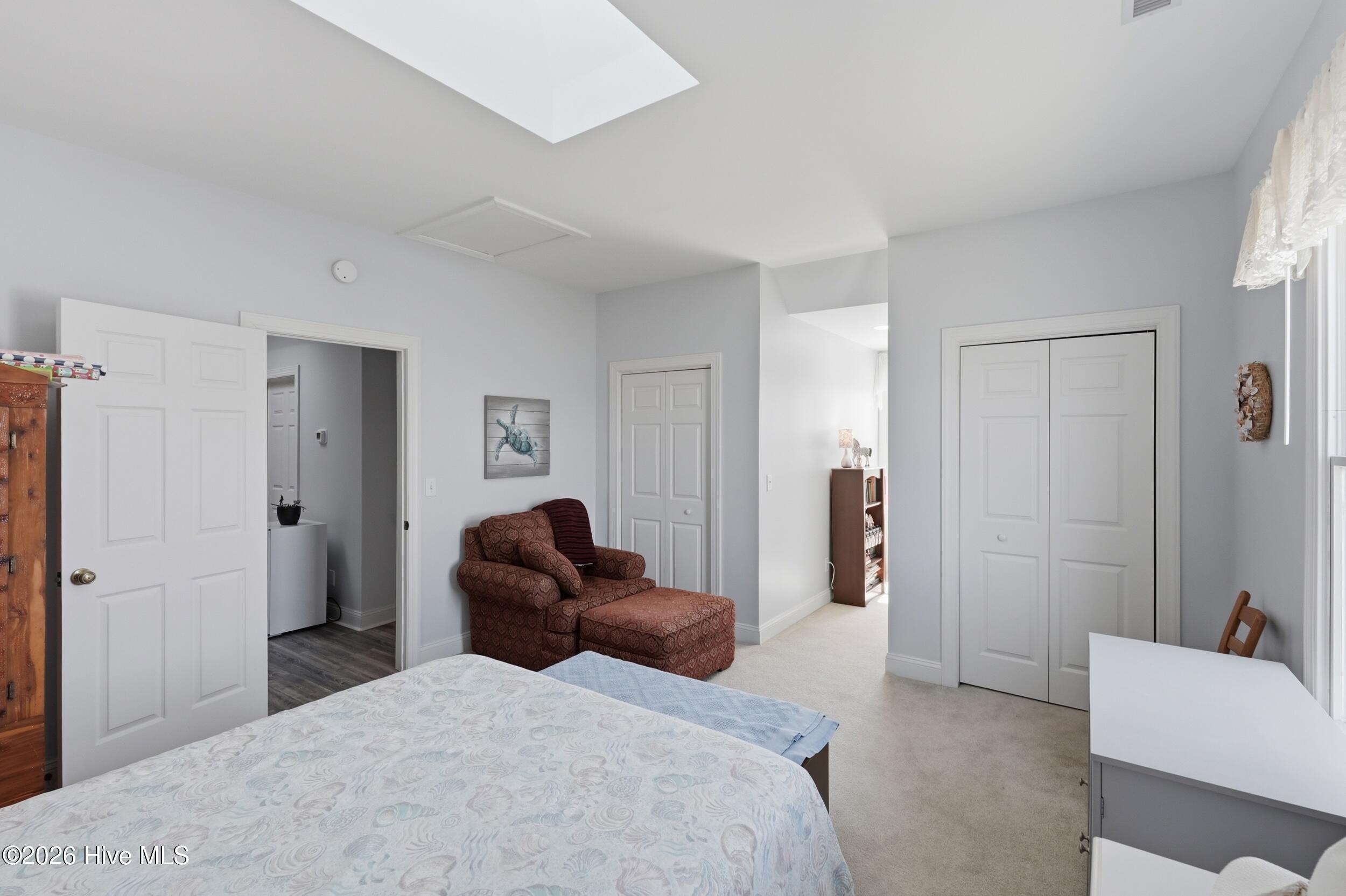 100561994 | Photo 61