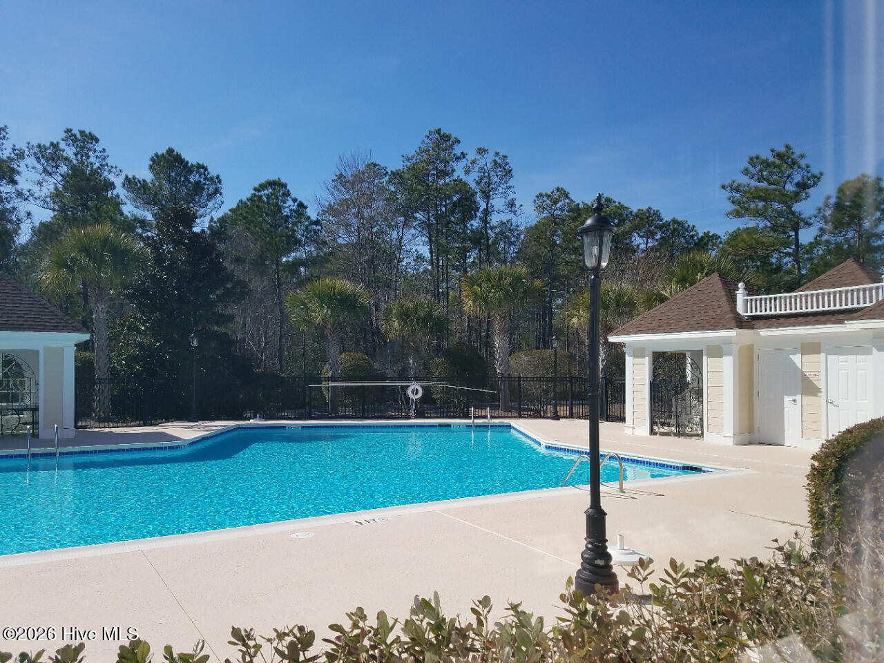 100547774 | Photo 19