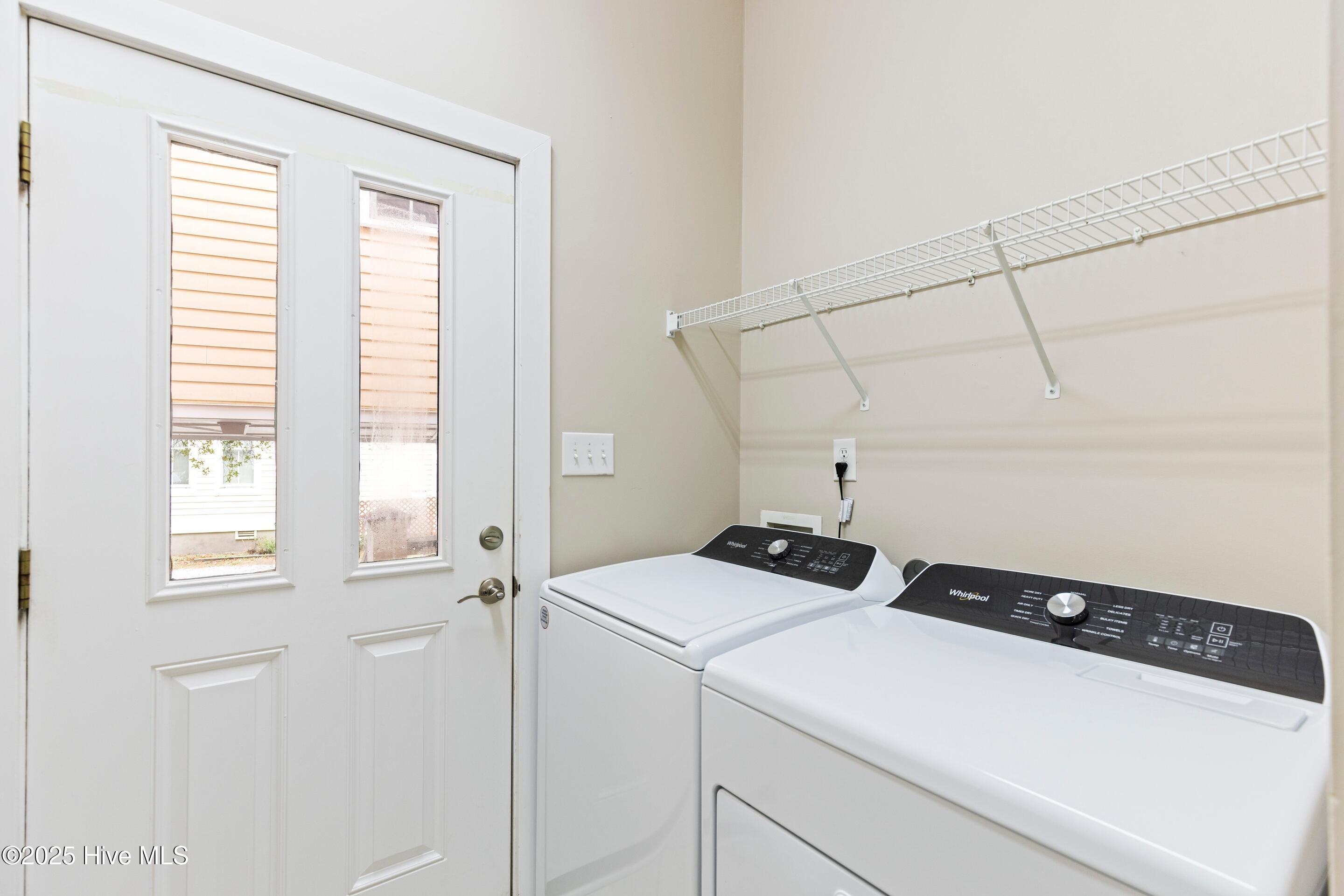 100534739 | Photo 21