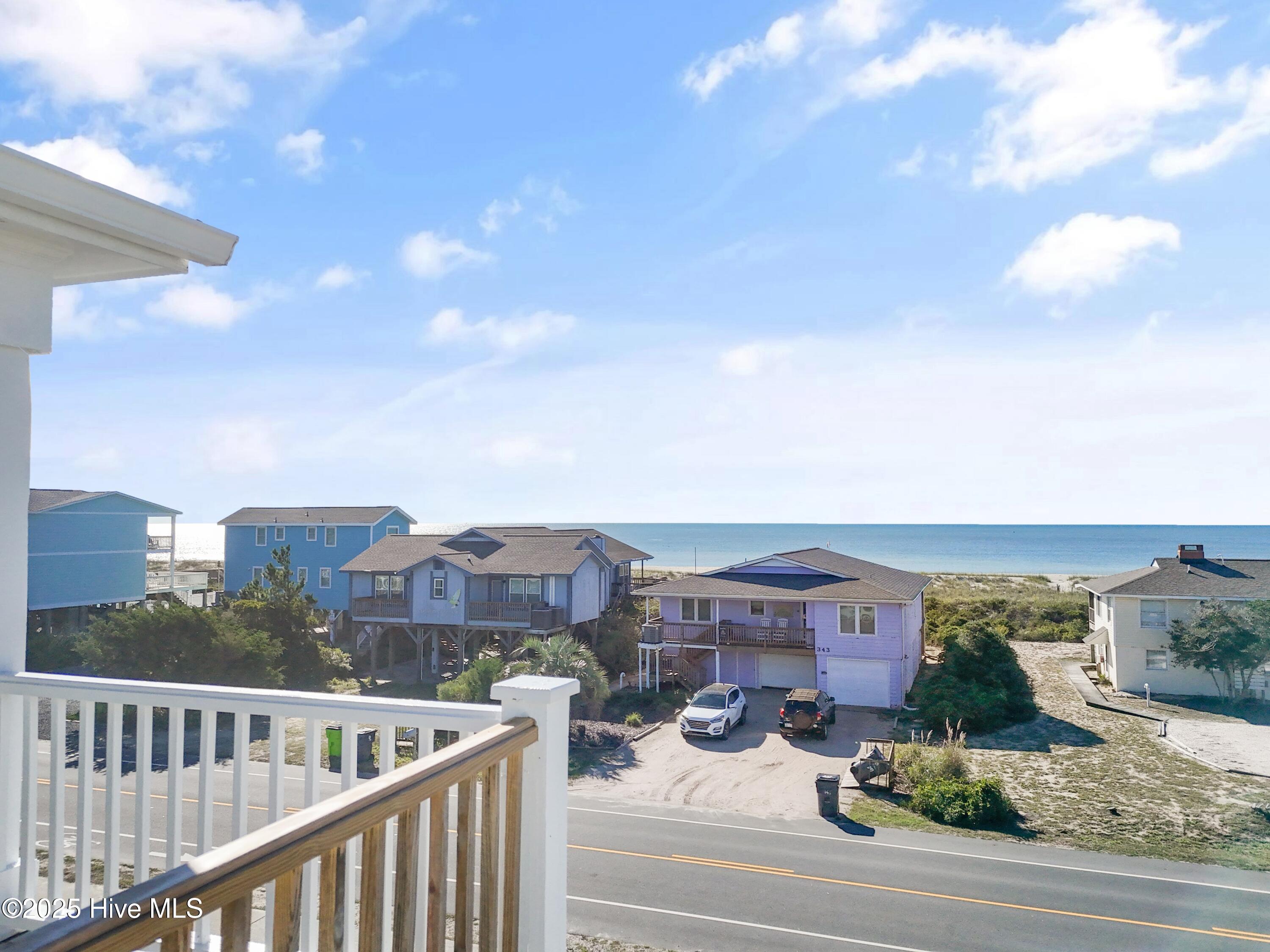 100536498 | Photo 50