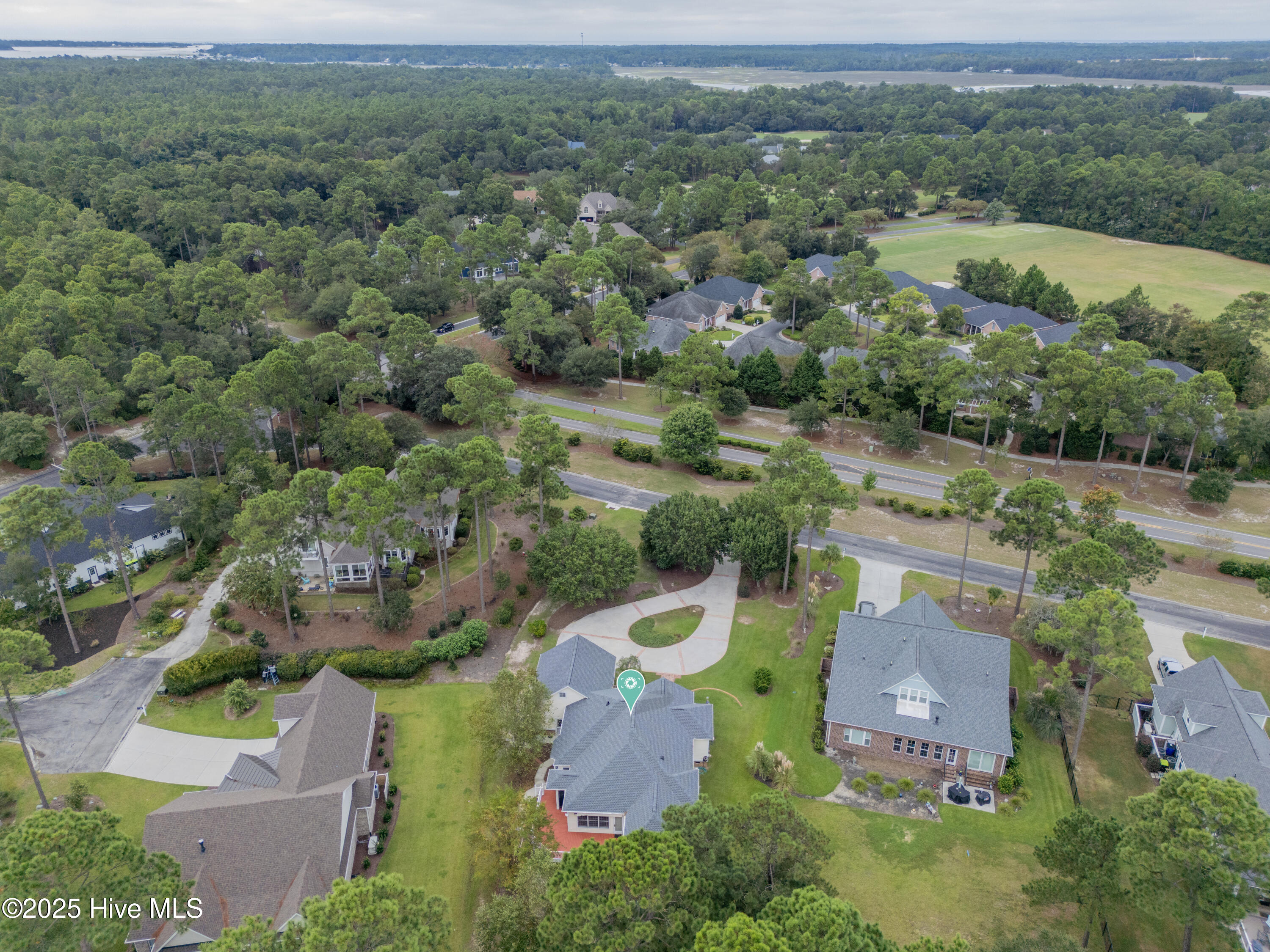 100530191 | Photo 15