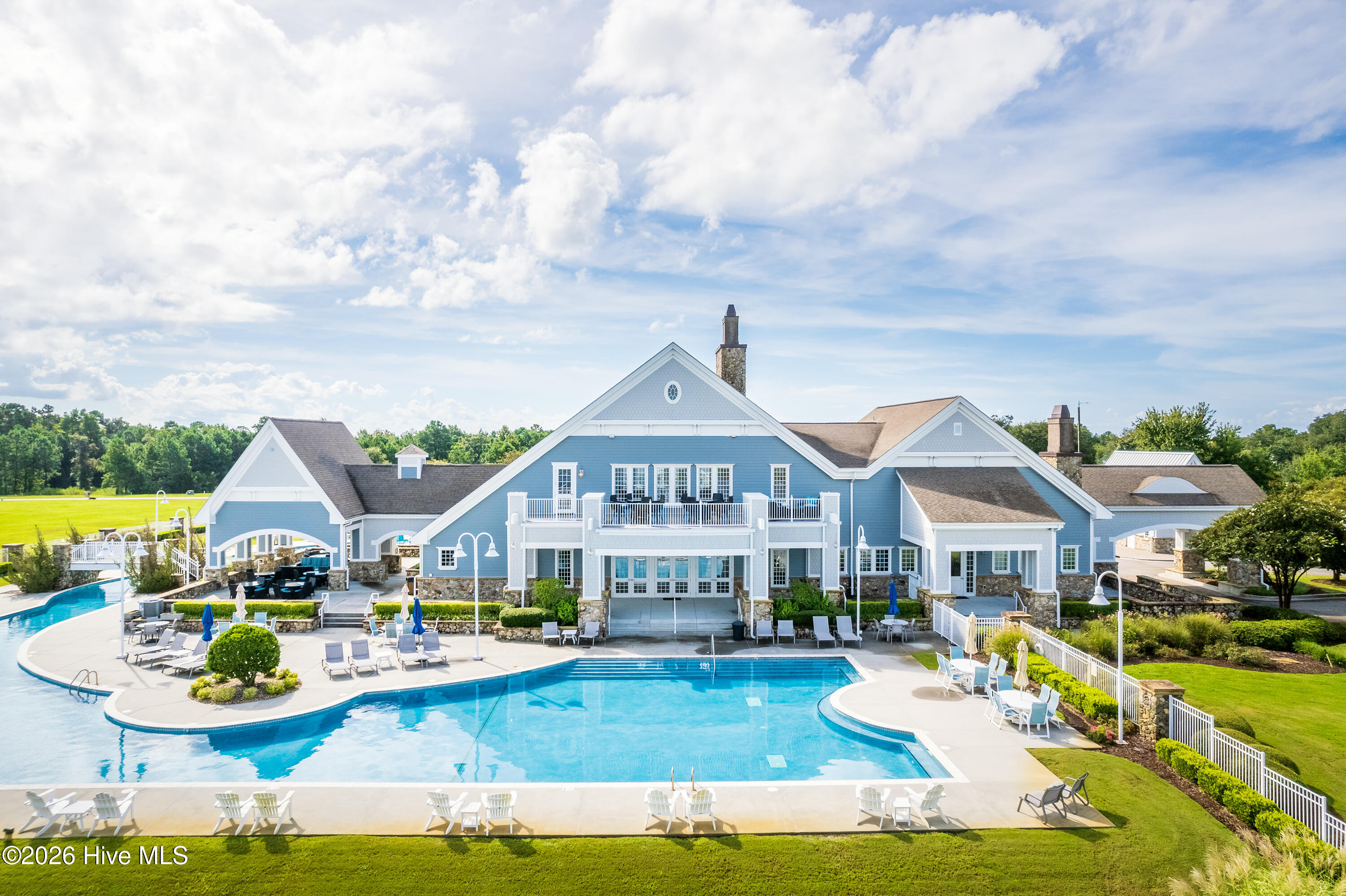 100555152 | Photo 55