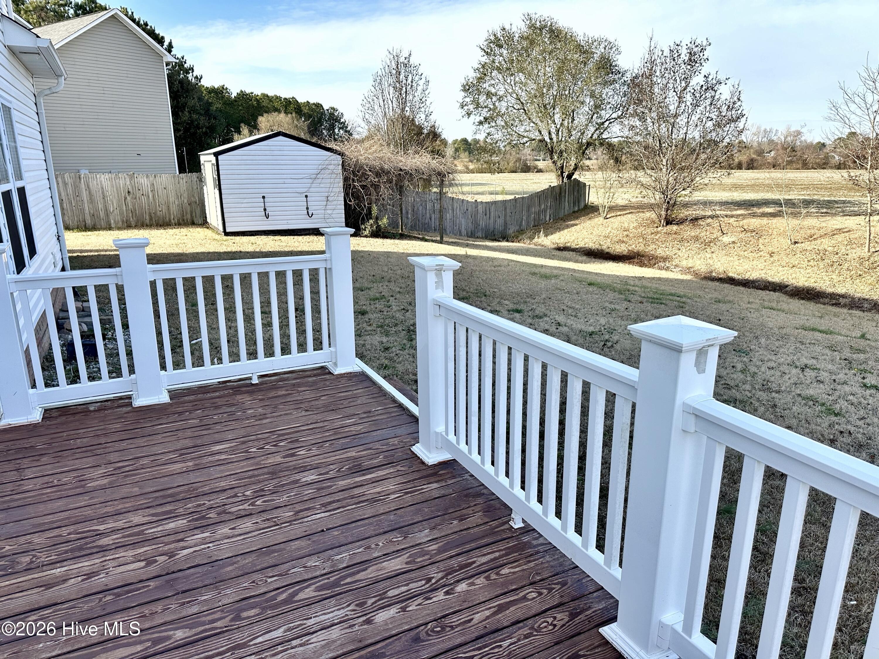 100552707 | Photo 50