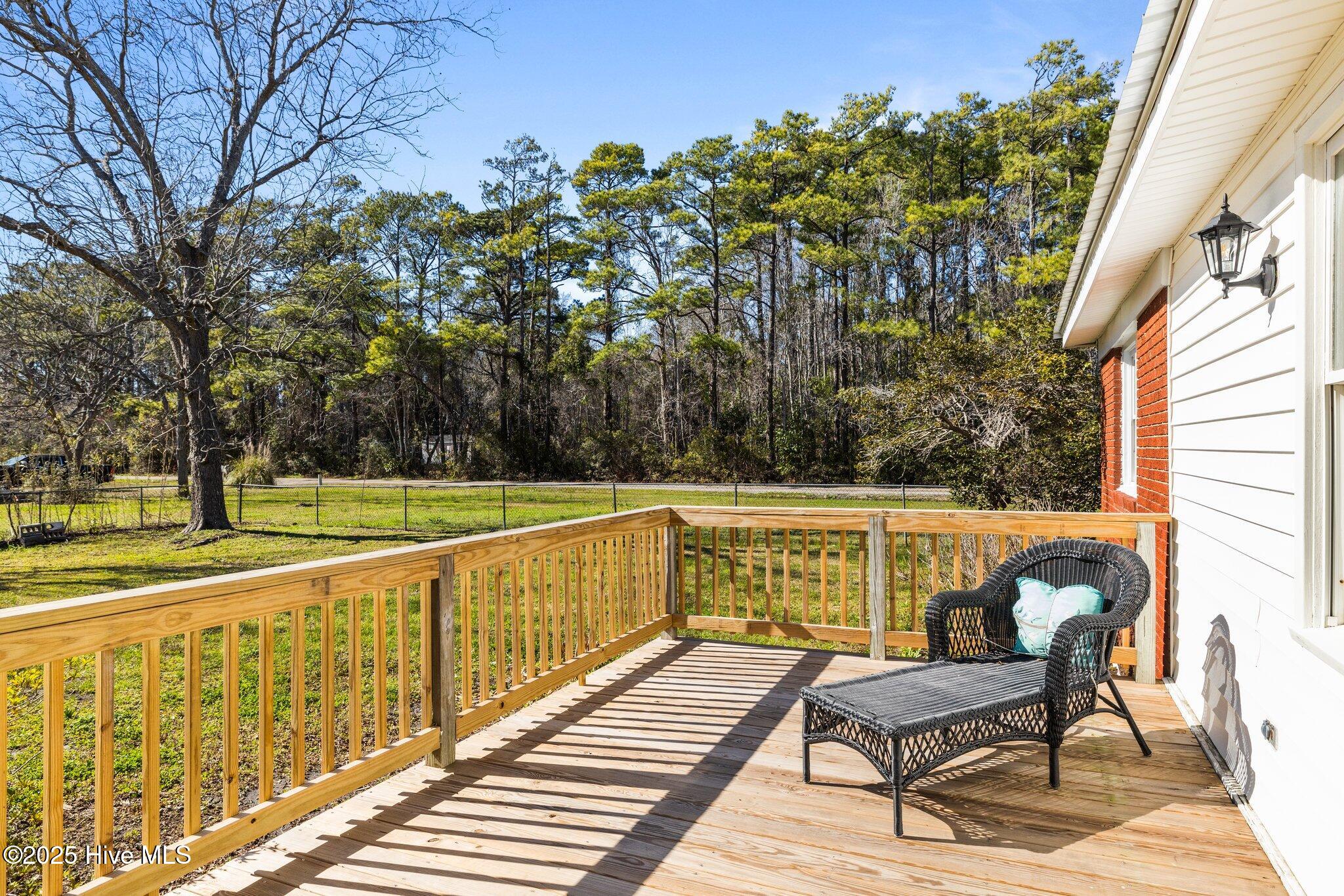 1041 Highway 101,Beaufort