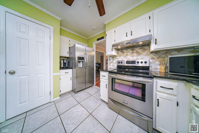011-680x453-photo