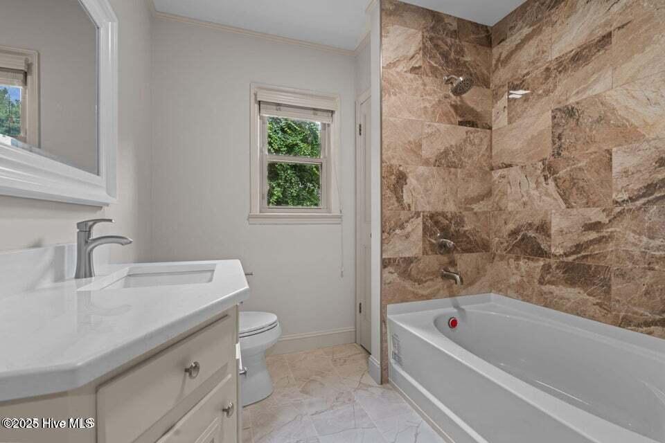 1705 Lord Ashley Drive