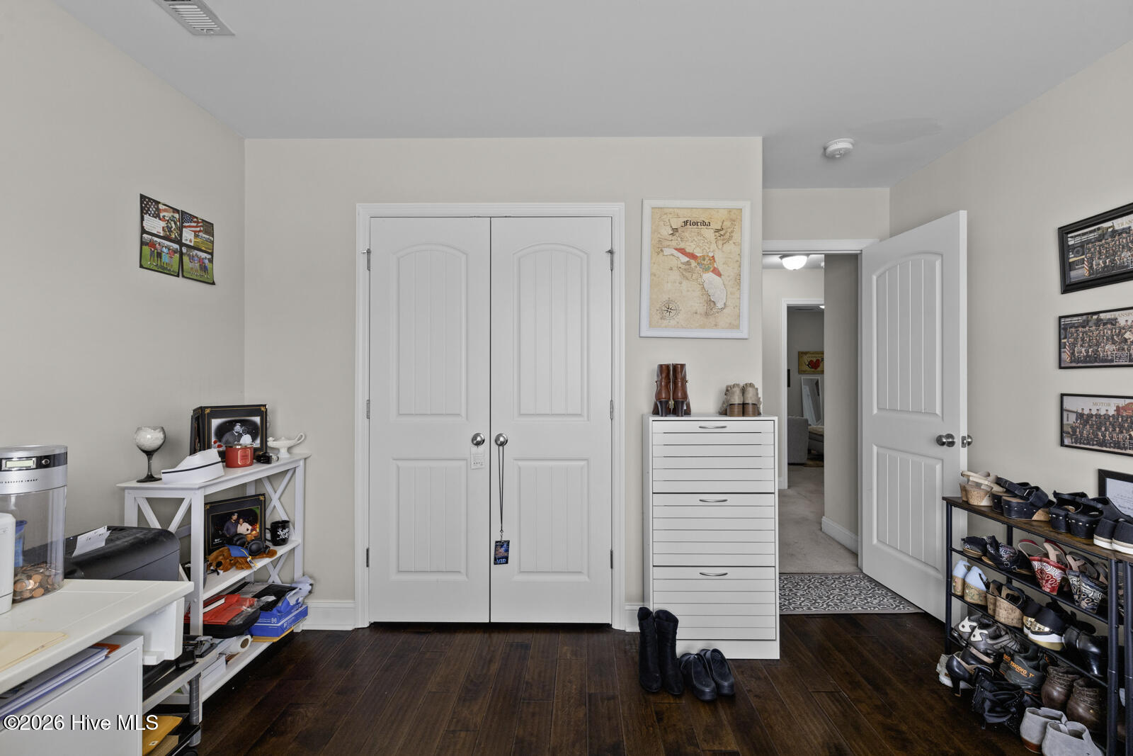 100564946 | Photo 17