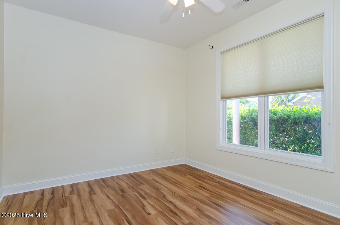 100539941 | Photo 15