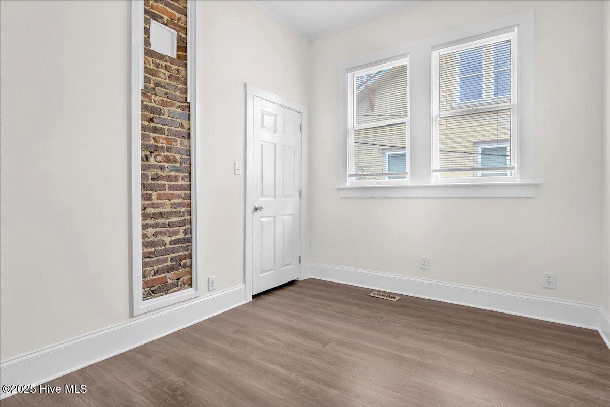 100525423 | Photo 39