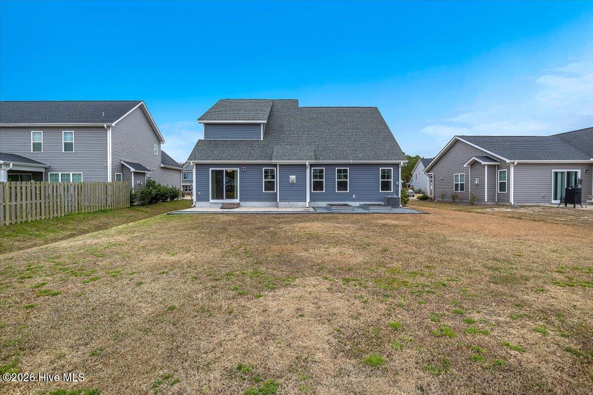 100558740 | Photo 52