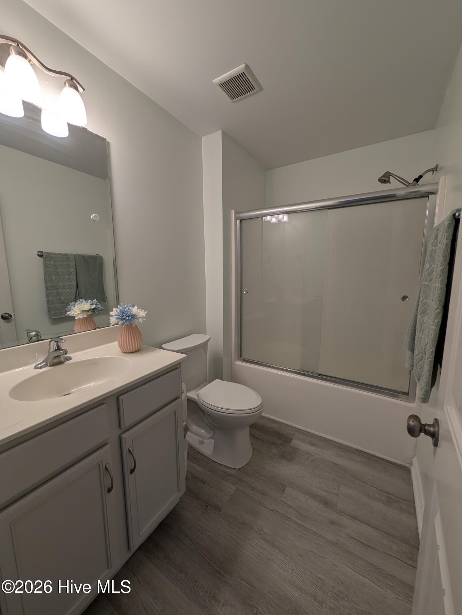 100550556 | Photo 19