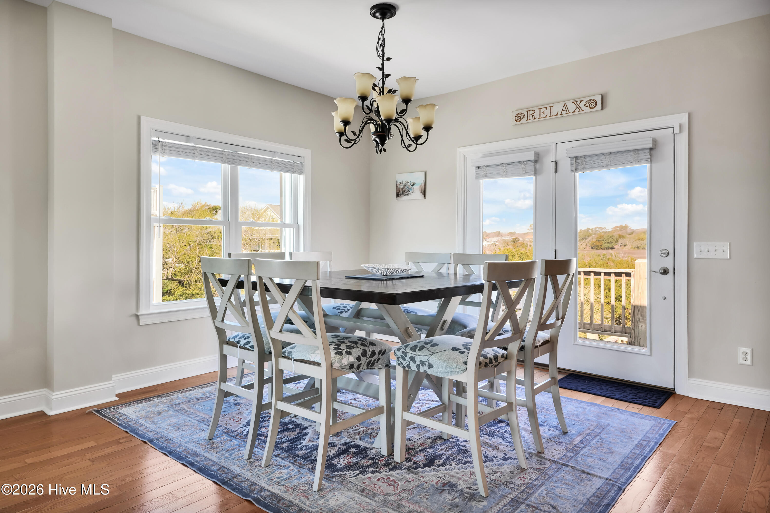 100559686 | Photo 19