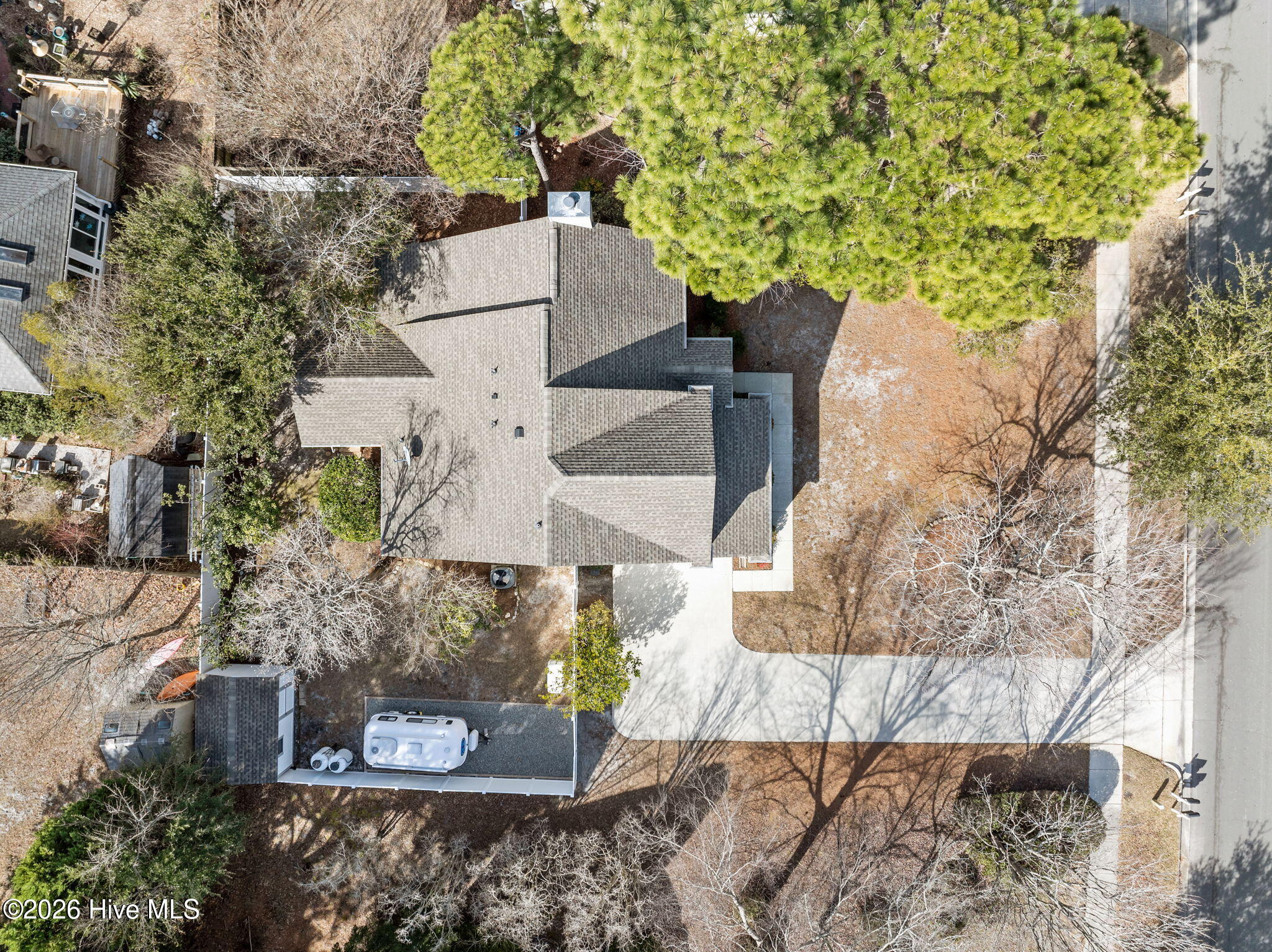 100547043 | Photo 47