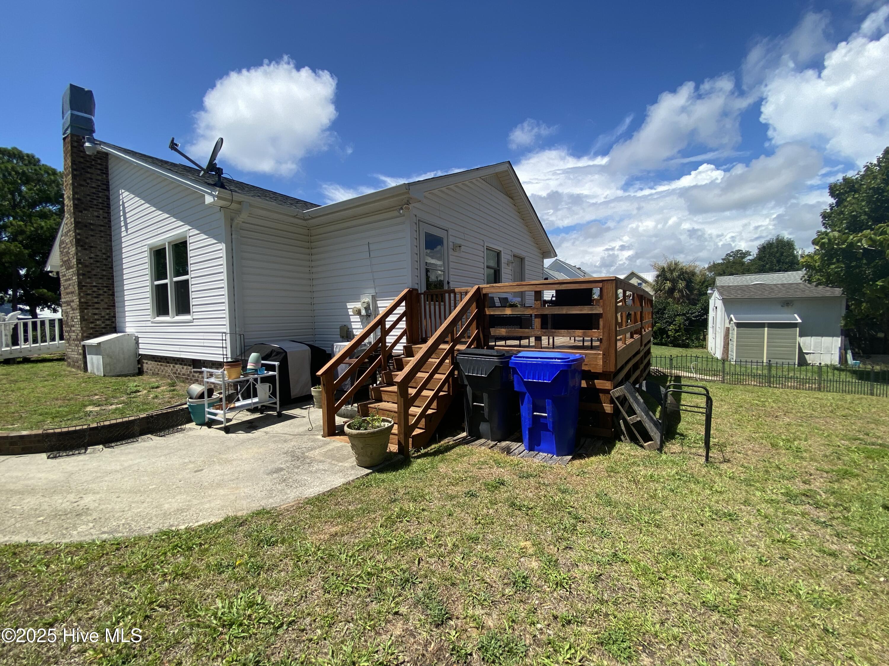 100521634 | Photo 51