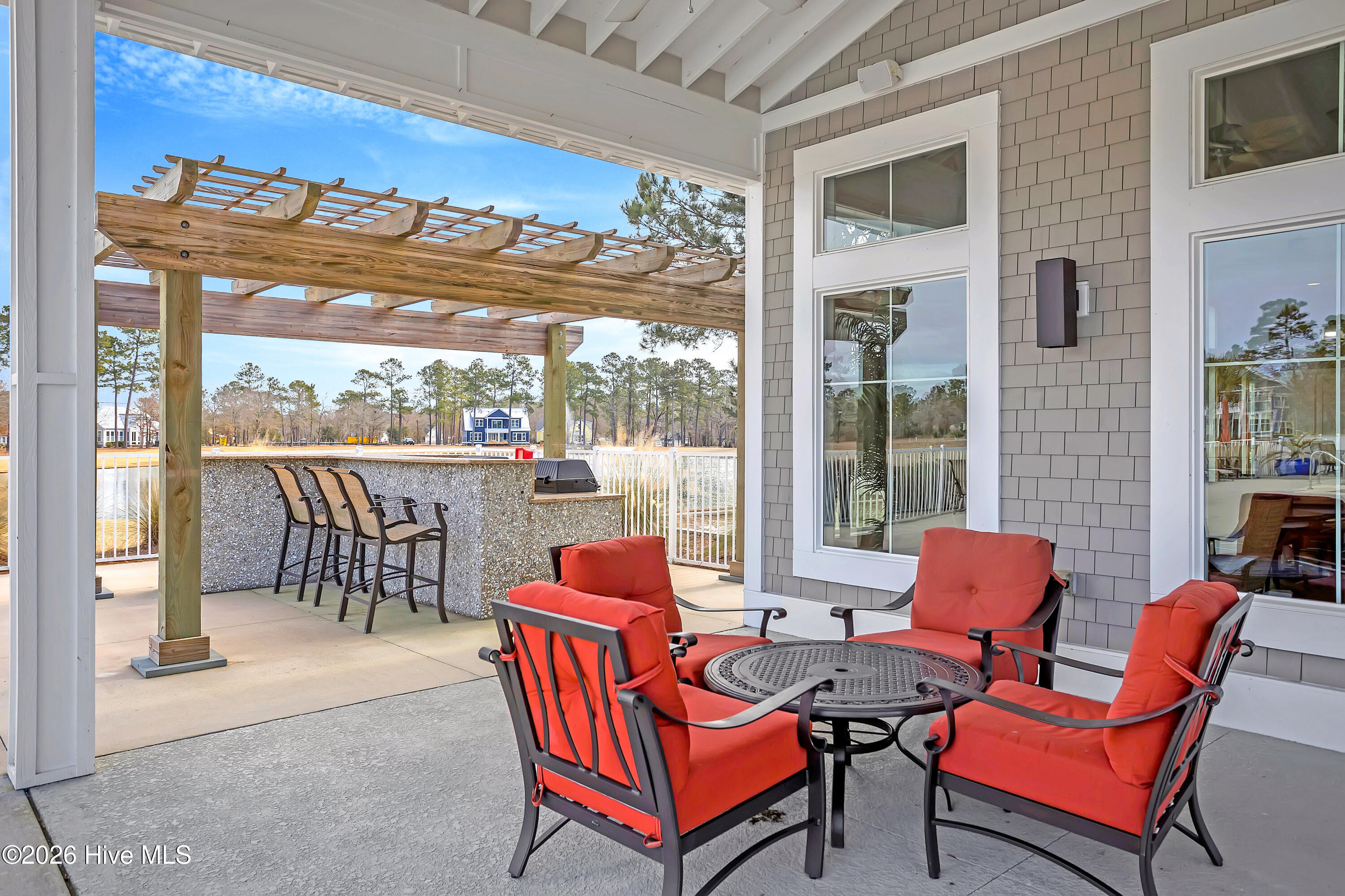 100551490 | Photo 43