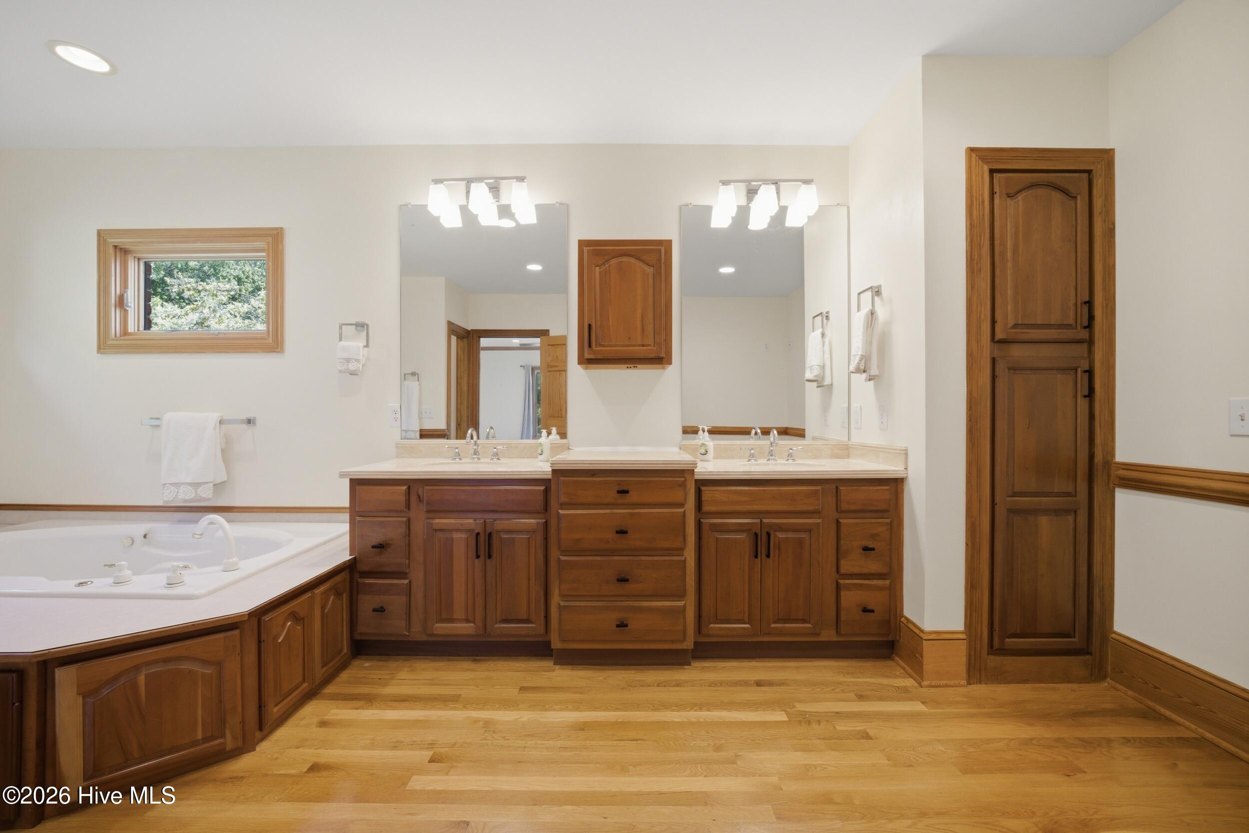 Primary BR bathroom