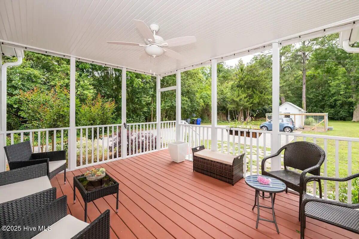 100545652 | Photo 23