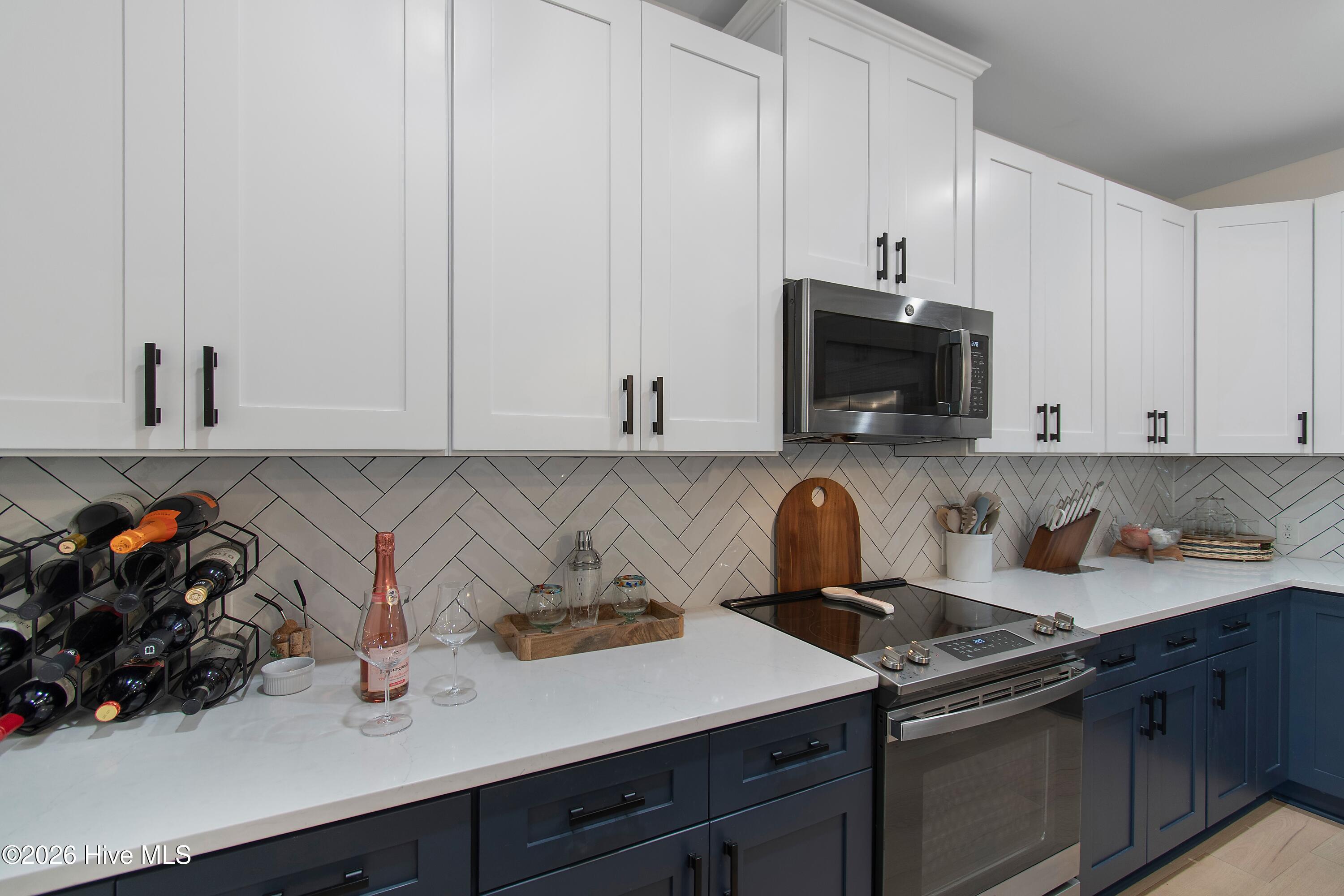 100555931 | Photo 10