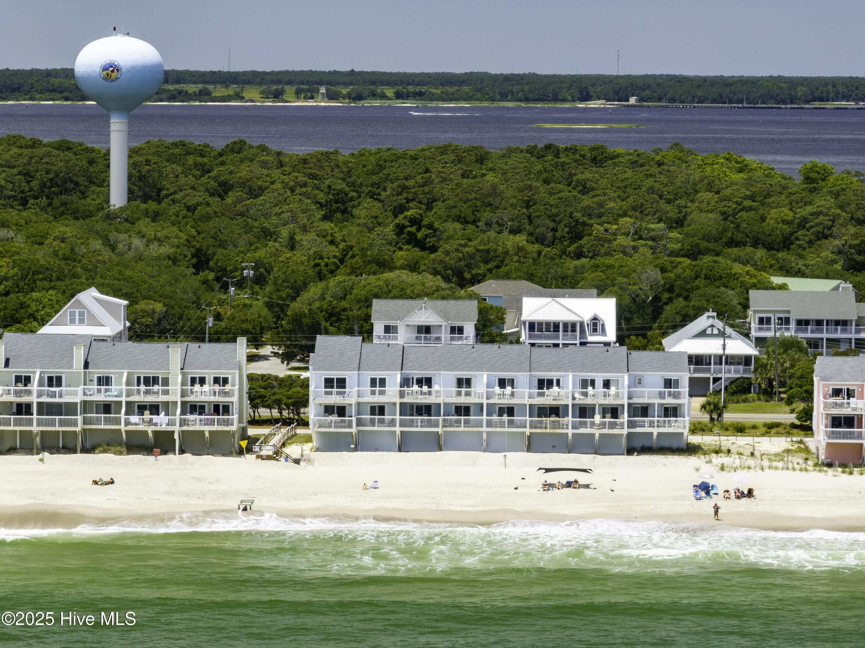 100529078 | Photo 58