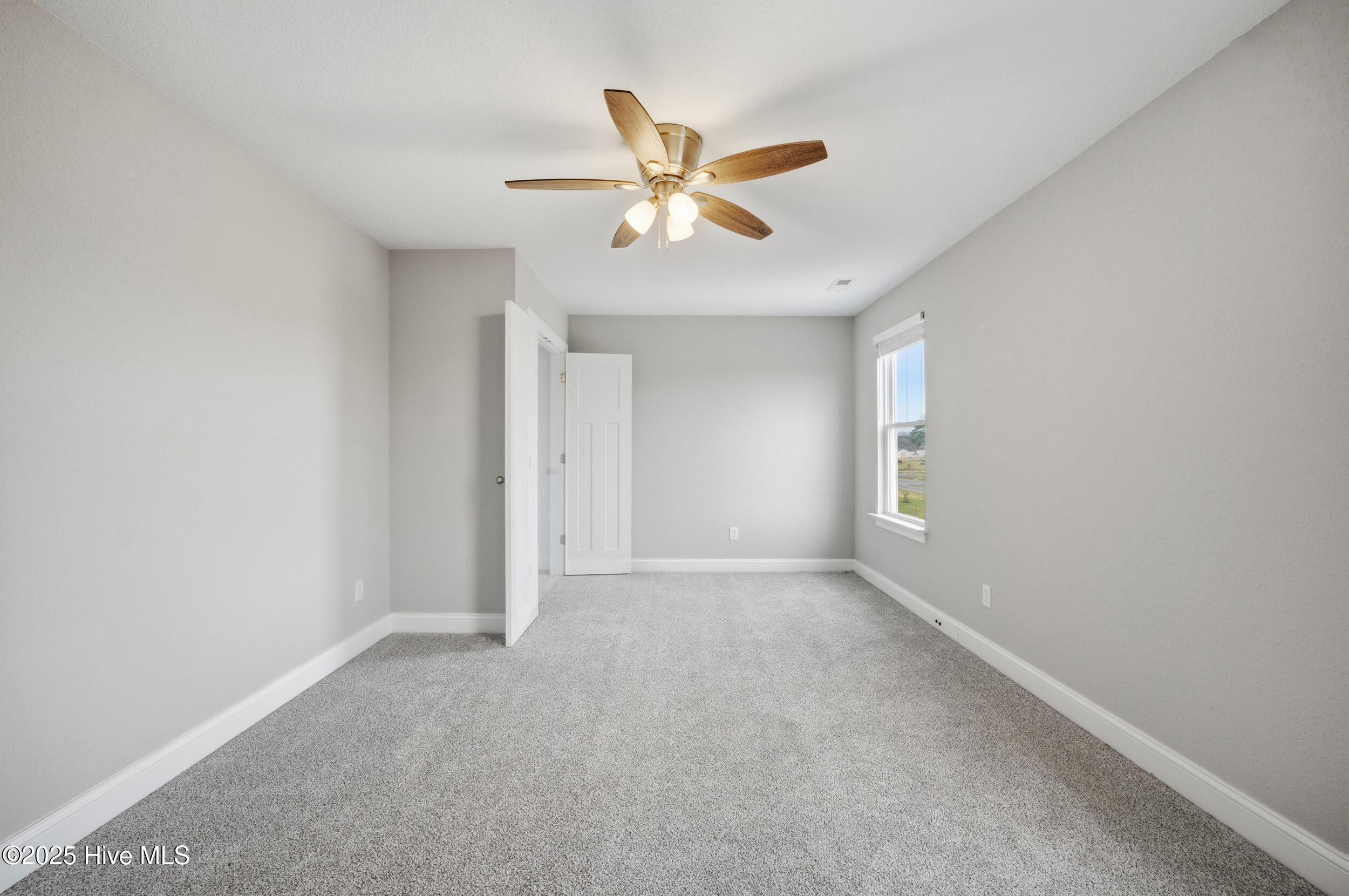 438 N Indiantown Road, Shawboro, NC, 27973