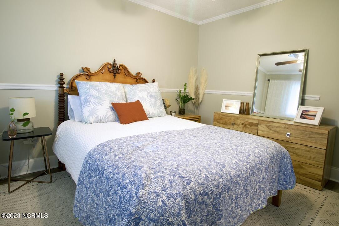 100552600 | Photo 19