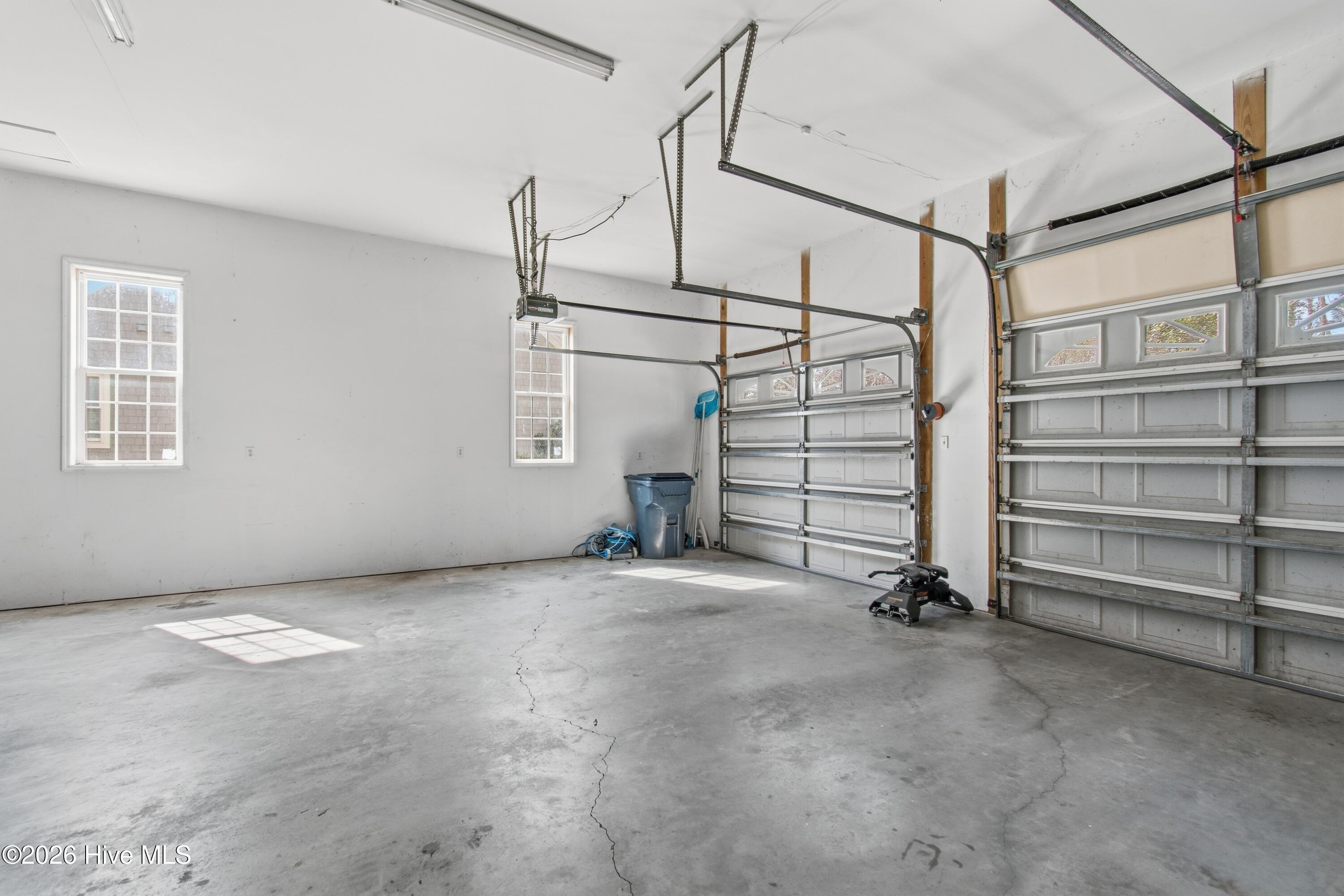 100556655 | Photo 62