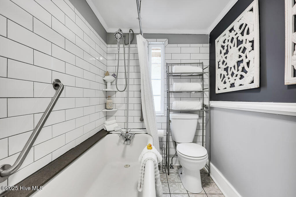 100544727 | Photo 33