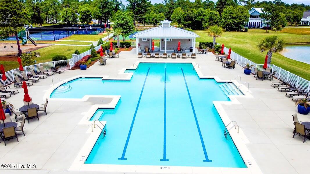 100530146 | Photo 55