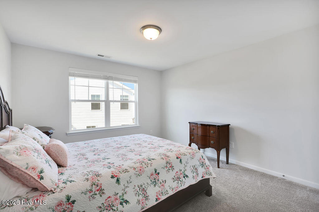 100555659 | Photo 29