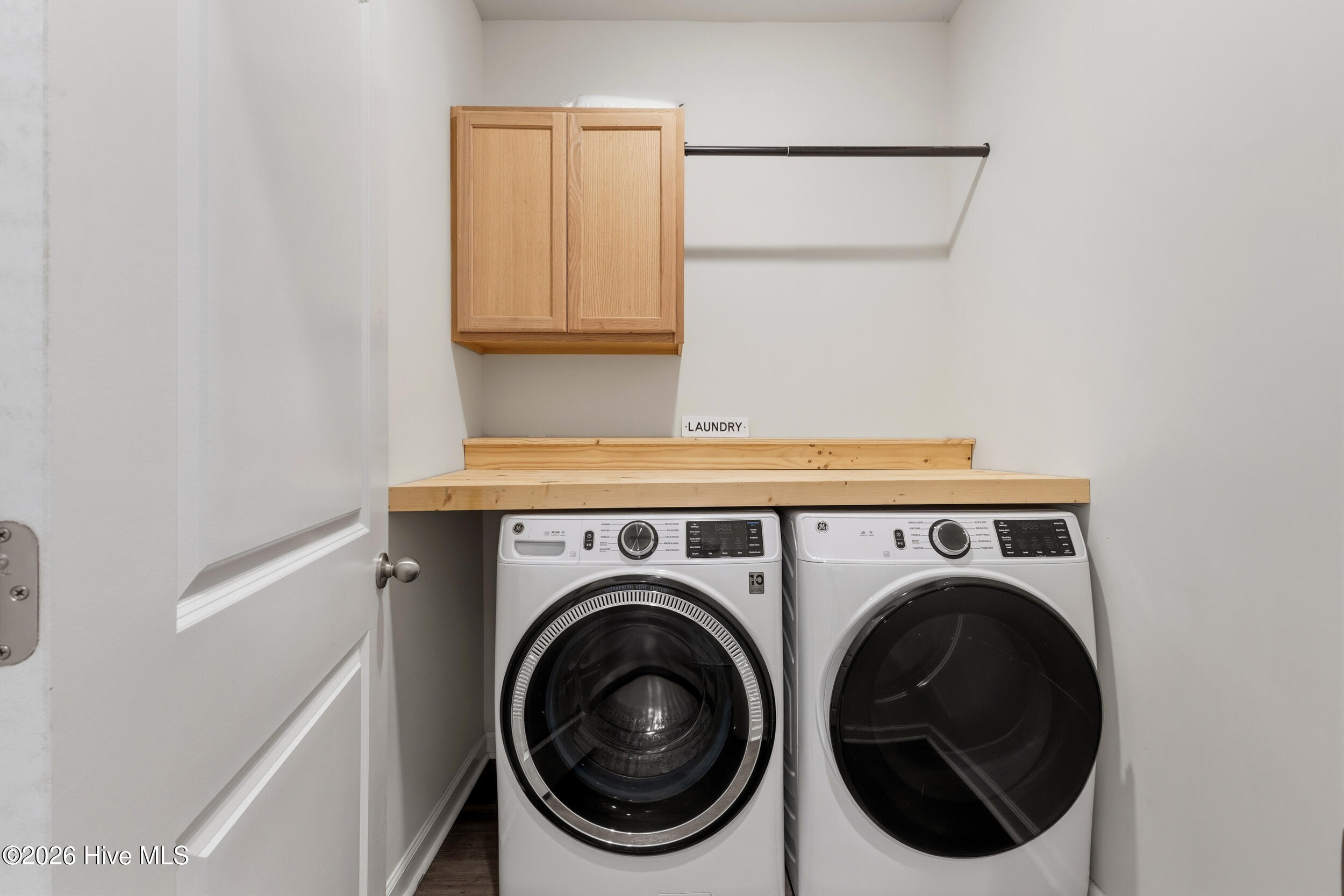 100555223 | Photo 26