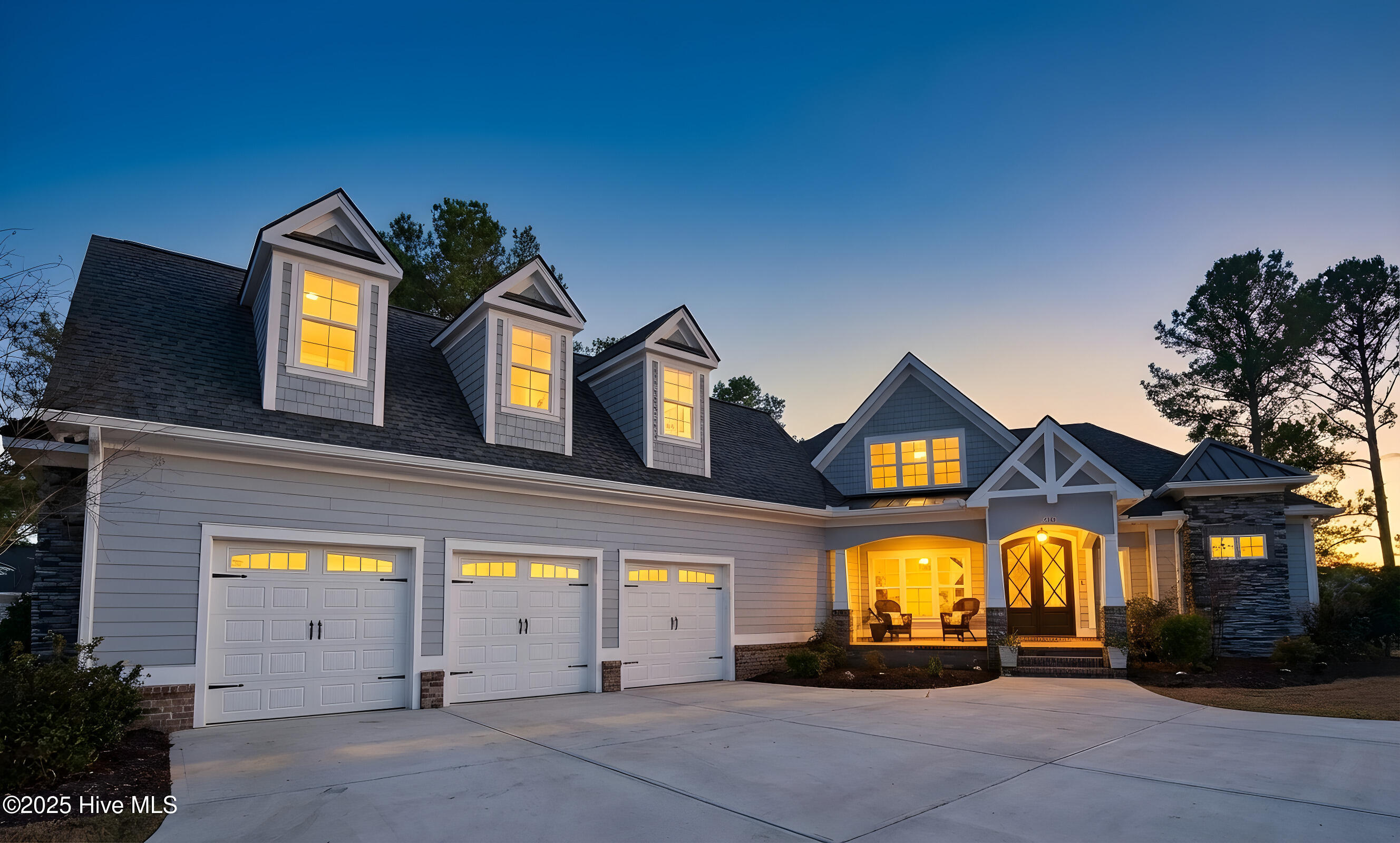 100546521 | Photo 84