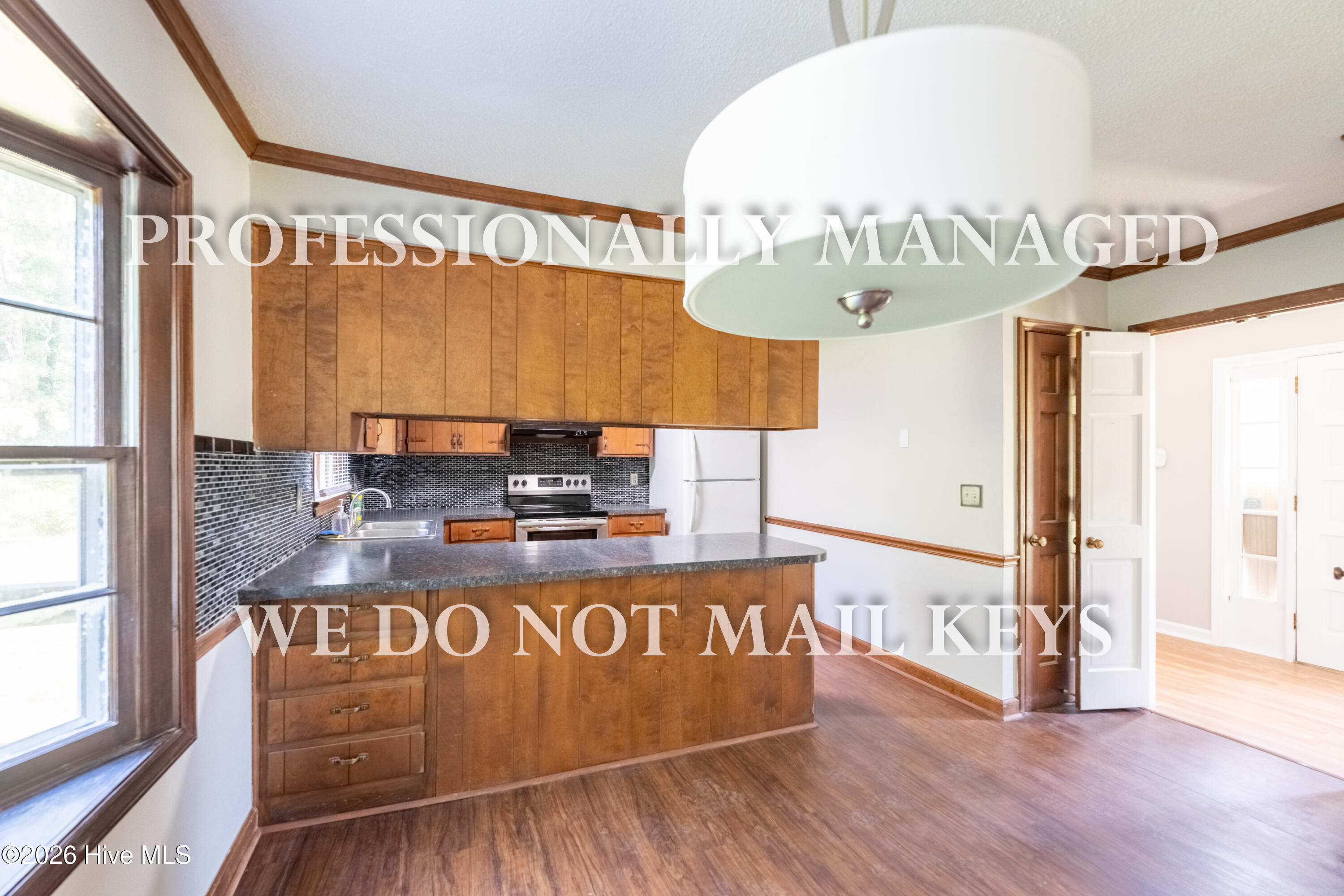 344 Whitehall Dr (9)