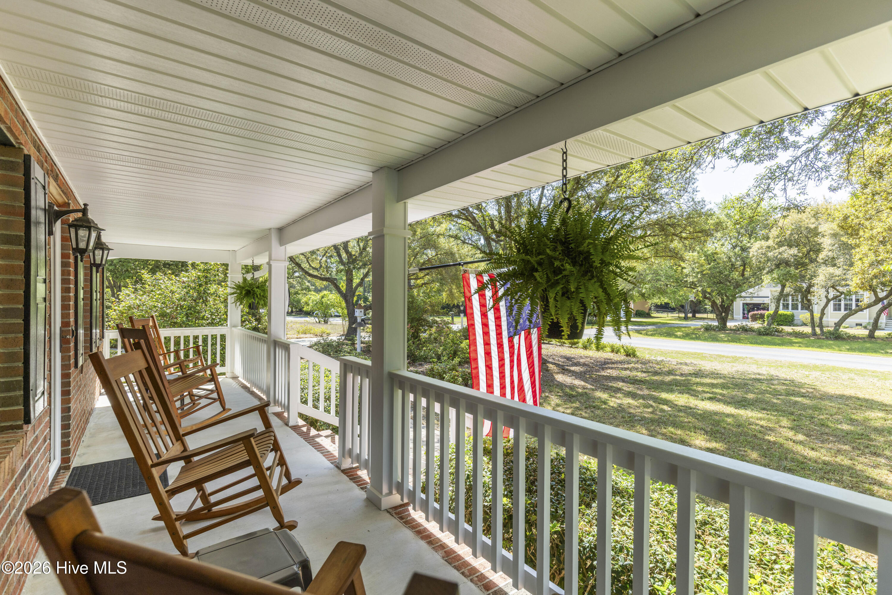 100569579 | Photo 13